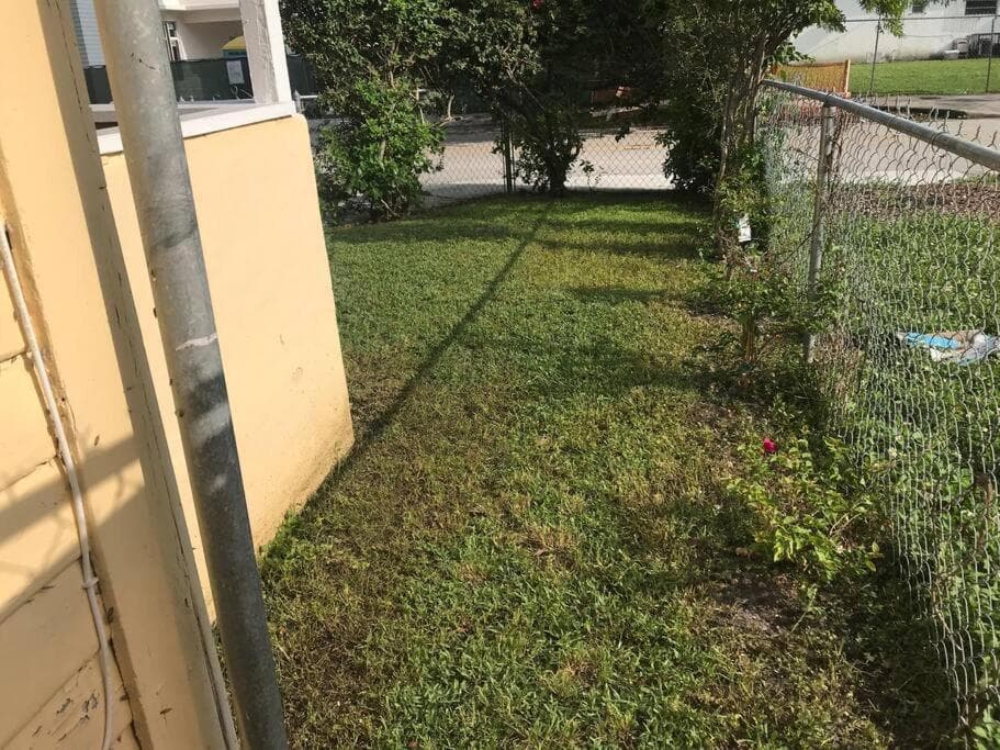 Dimora storica in stile Key West a Coconut Grove in Florida La Casa Gialla — 25