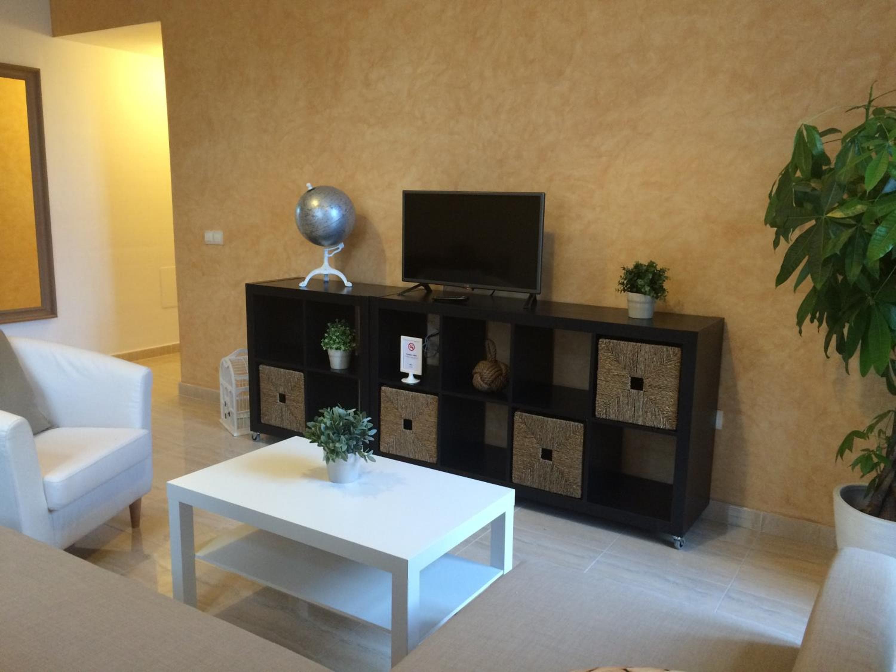 Life Apartments Alameda Colón — 18