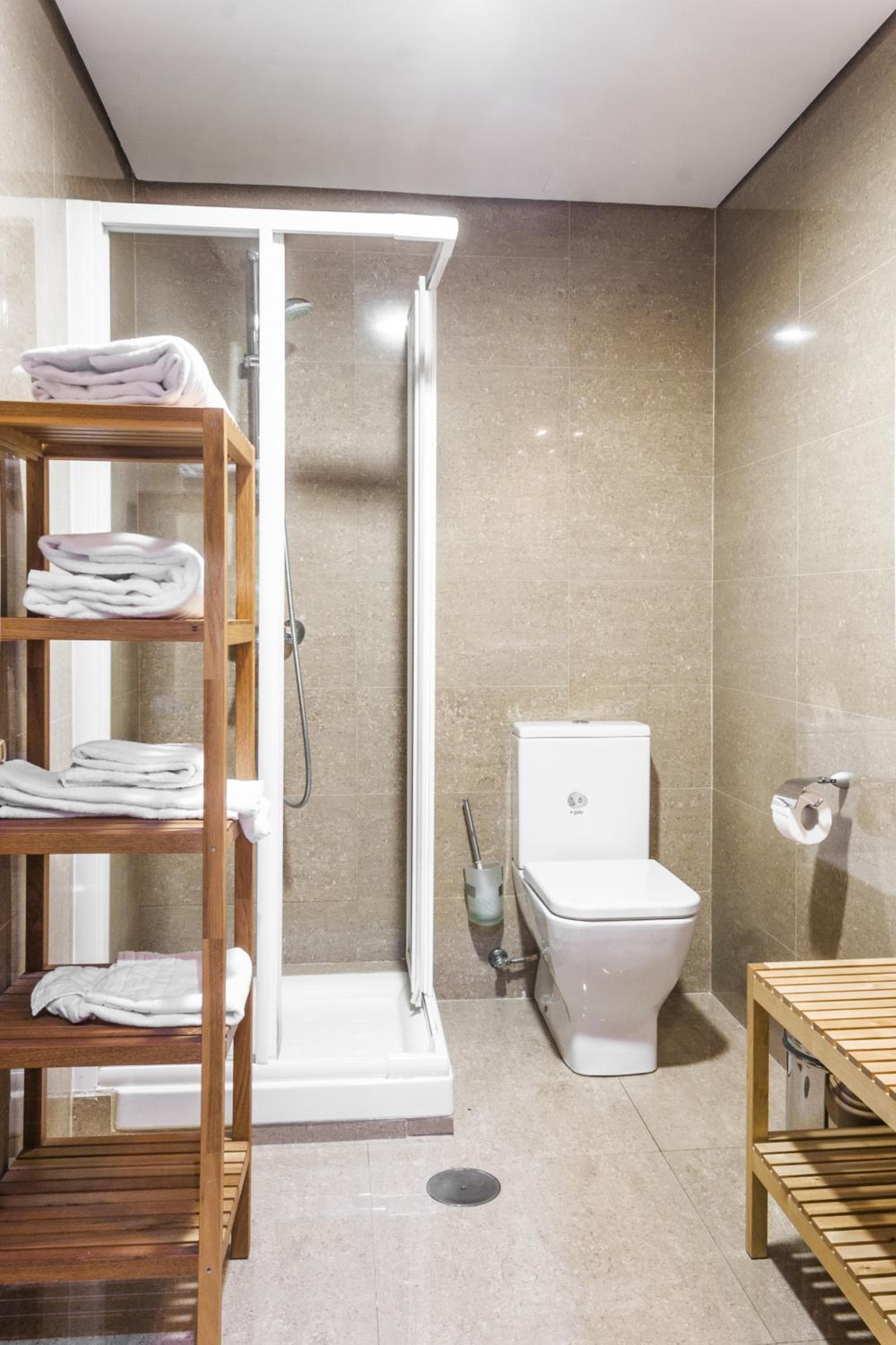 Mola Suites — 13