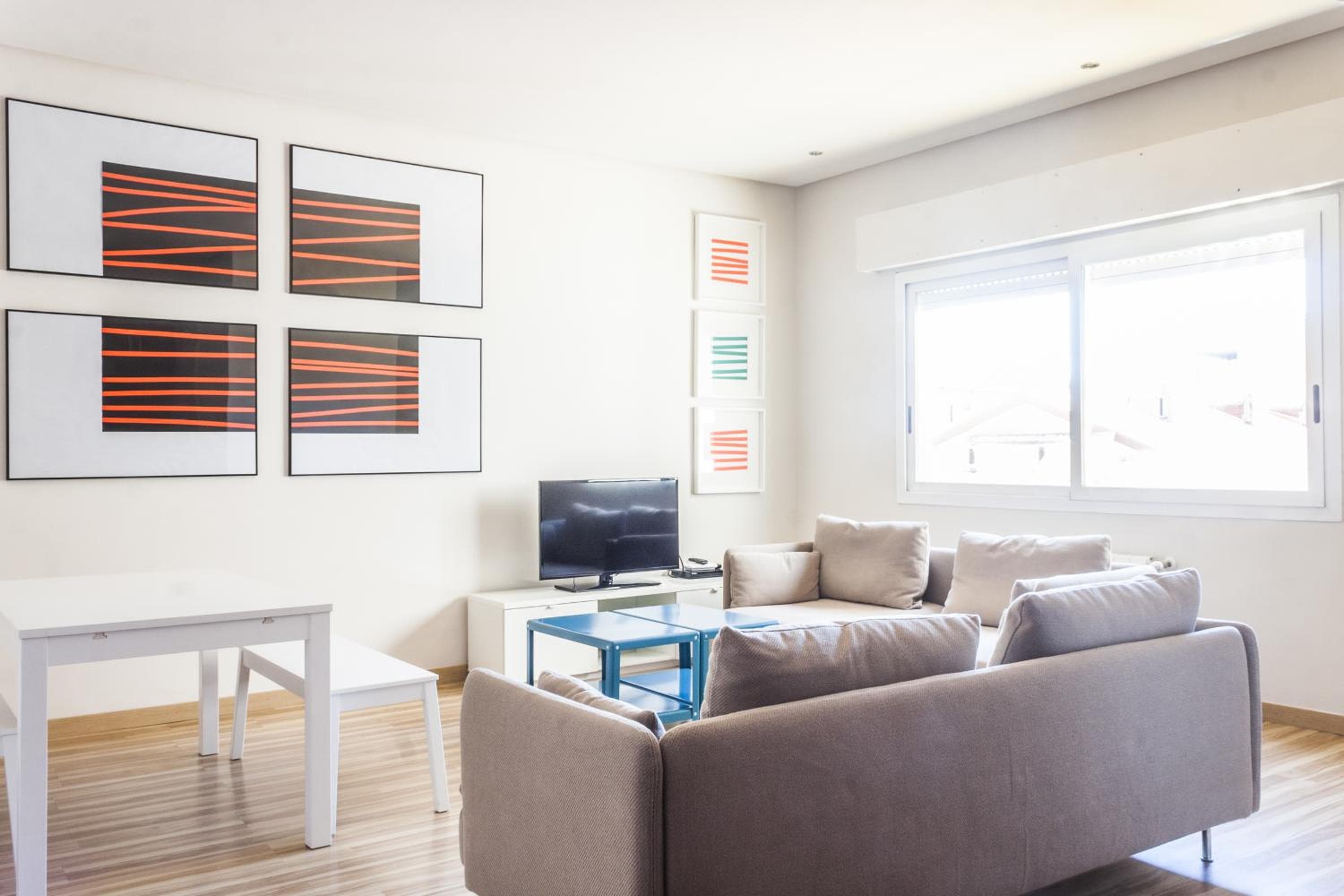 Mola Suites — 26