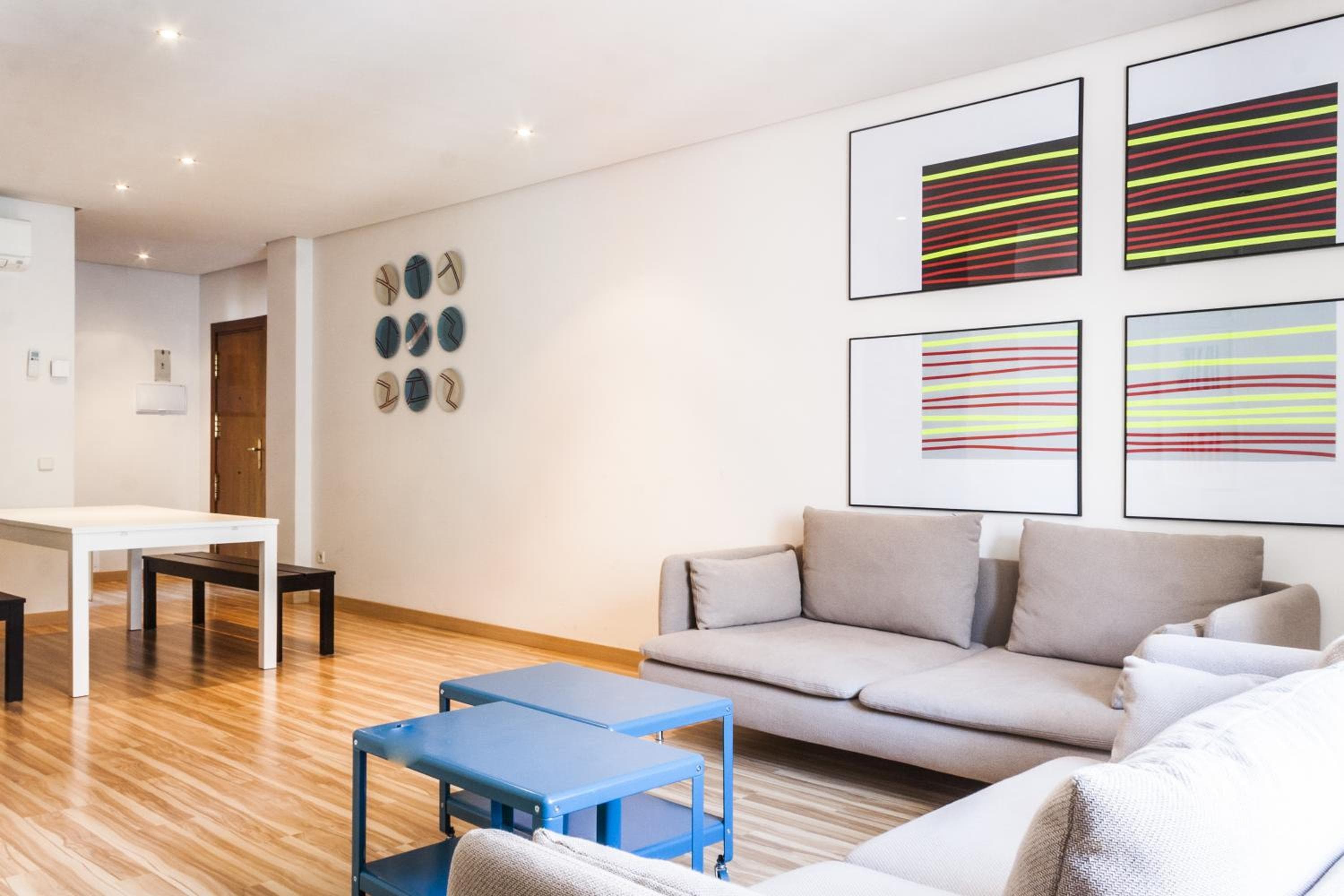 Mola Suites — 30