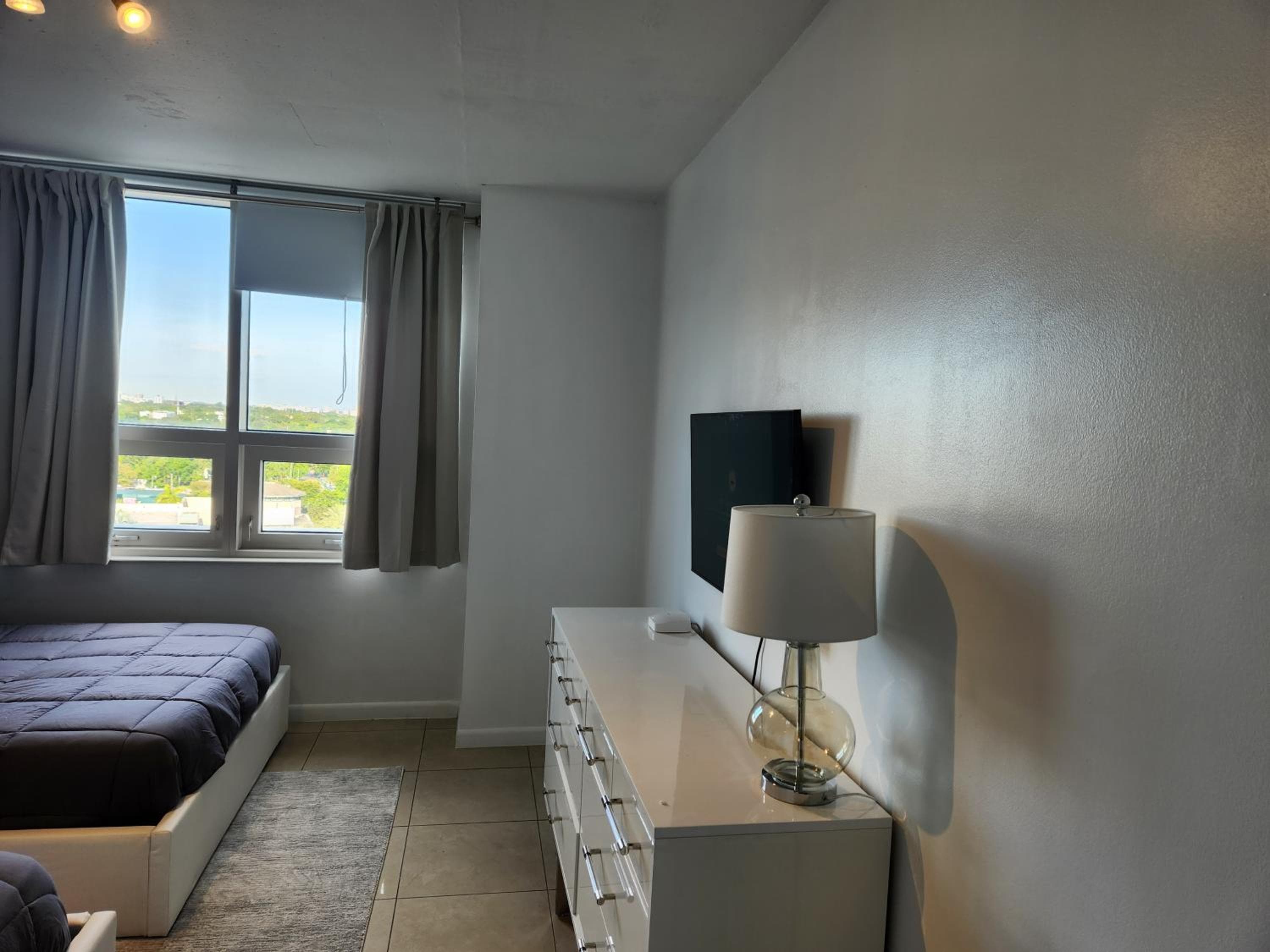 Maravilloso condominio de 1 dormitorio en Midtown. — 17