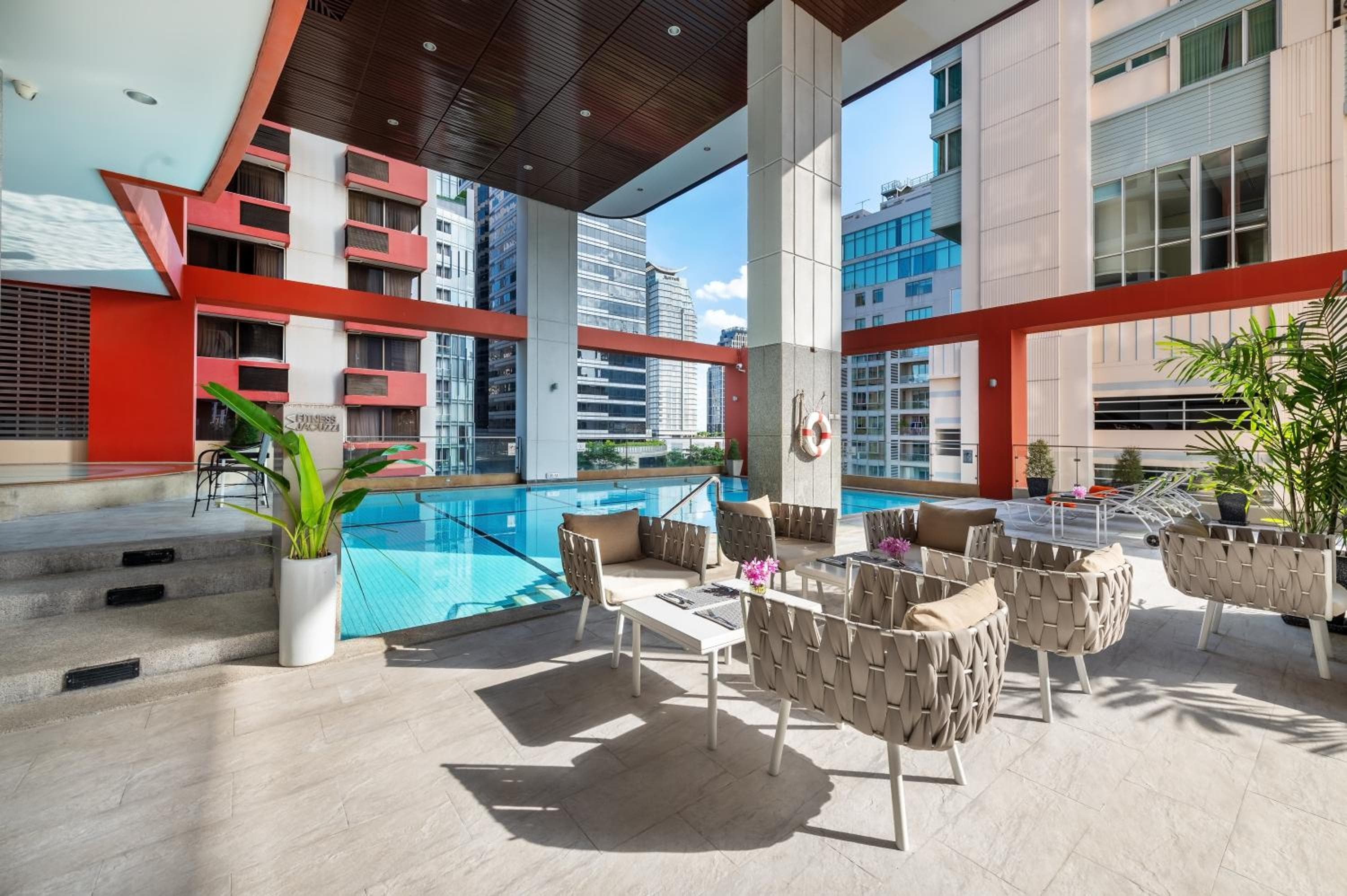 Bandara Suites Silom, Bangkok — 8