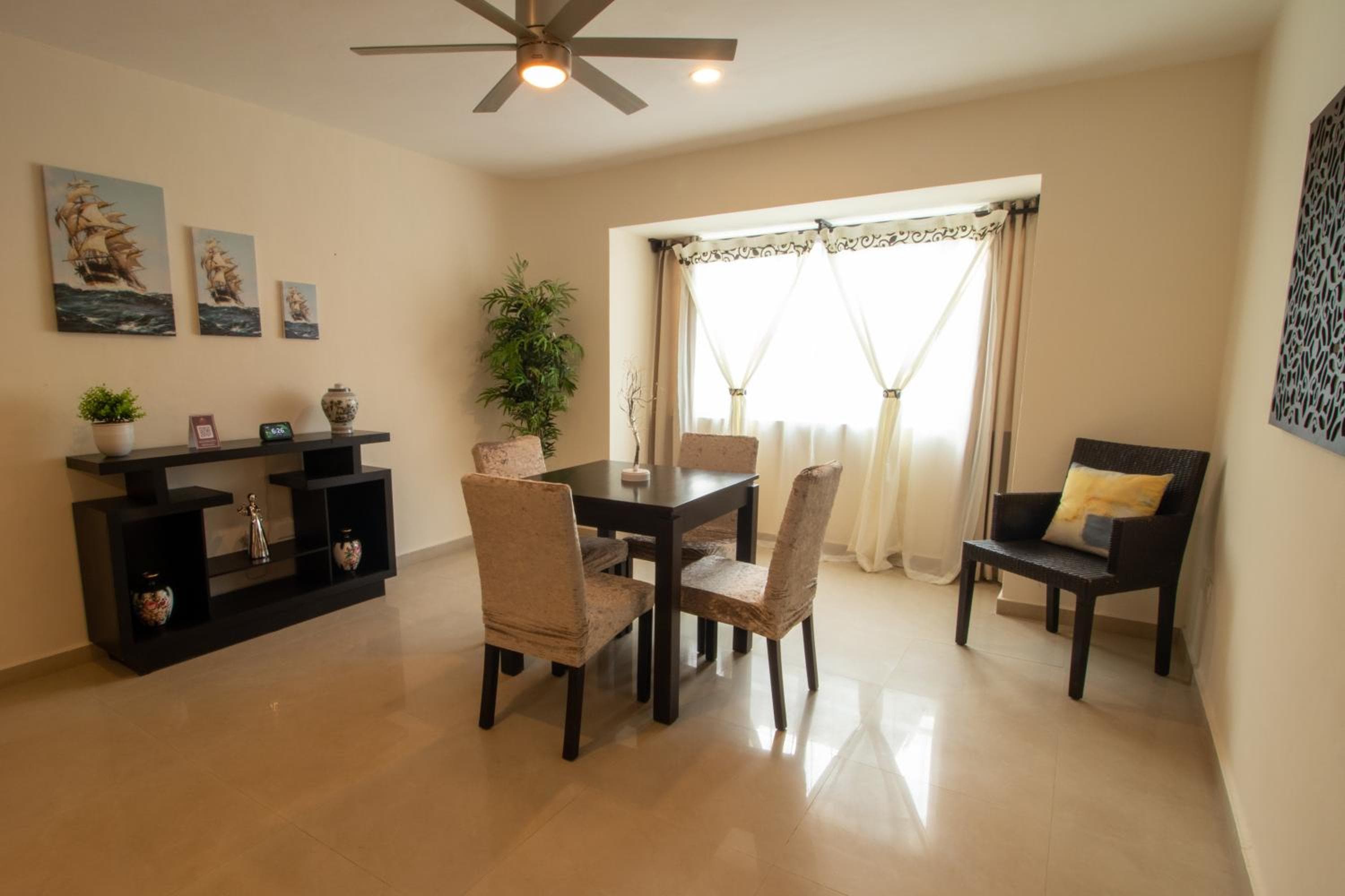 Hotel Villas Segovia Suites Playa del Carmen — 22