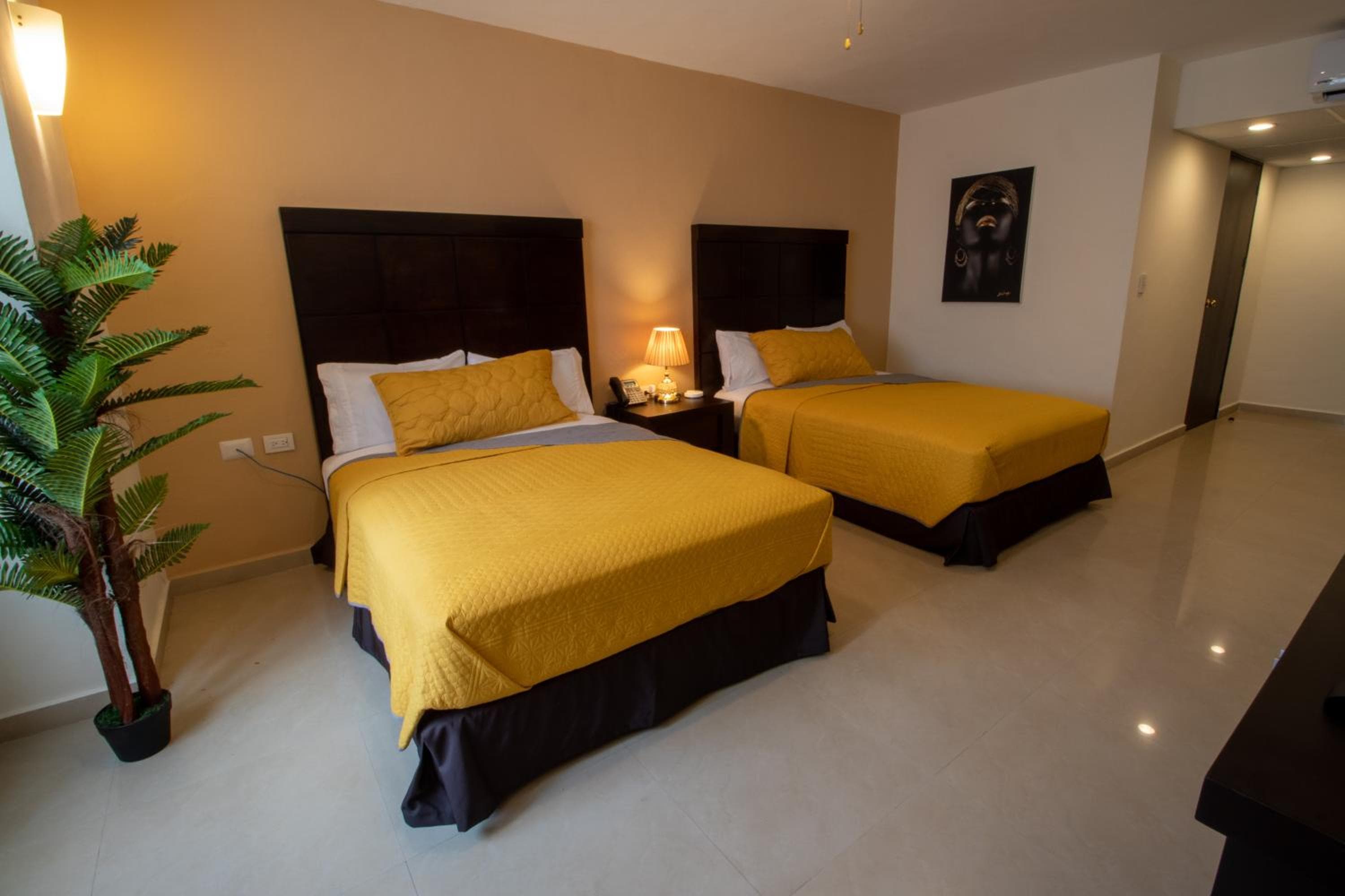 Hotel Villas Segovia Suites Playa del Carmen — 27