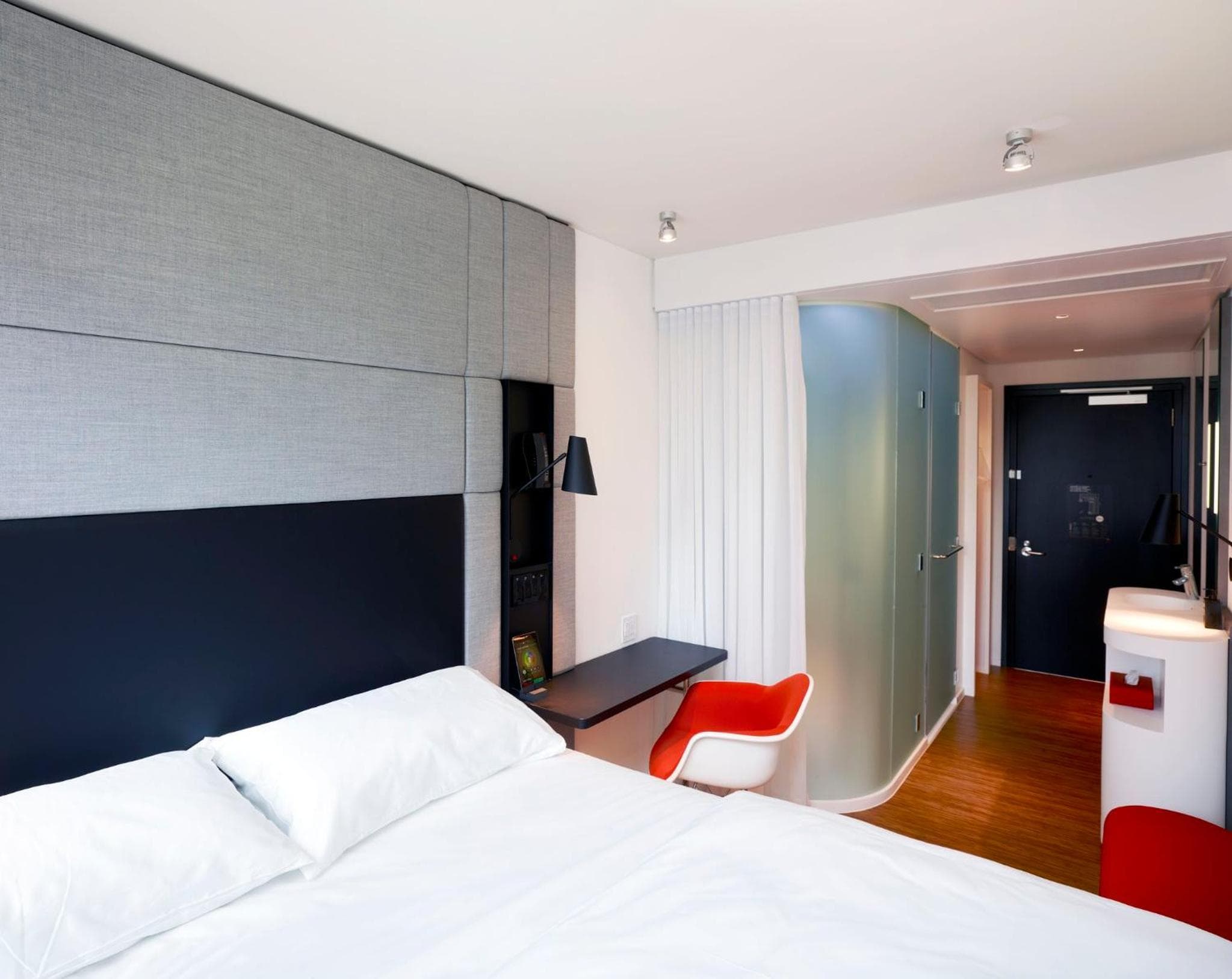 citizenM London Victoria Station — 25