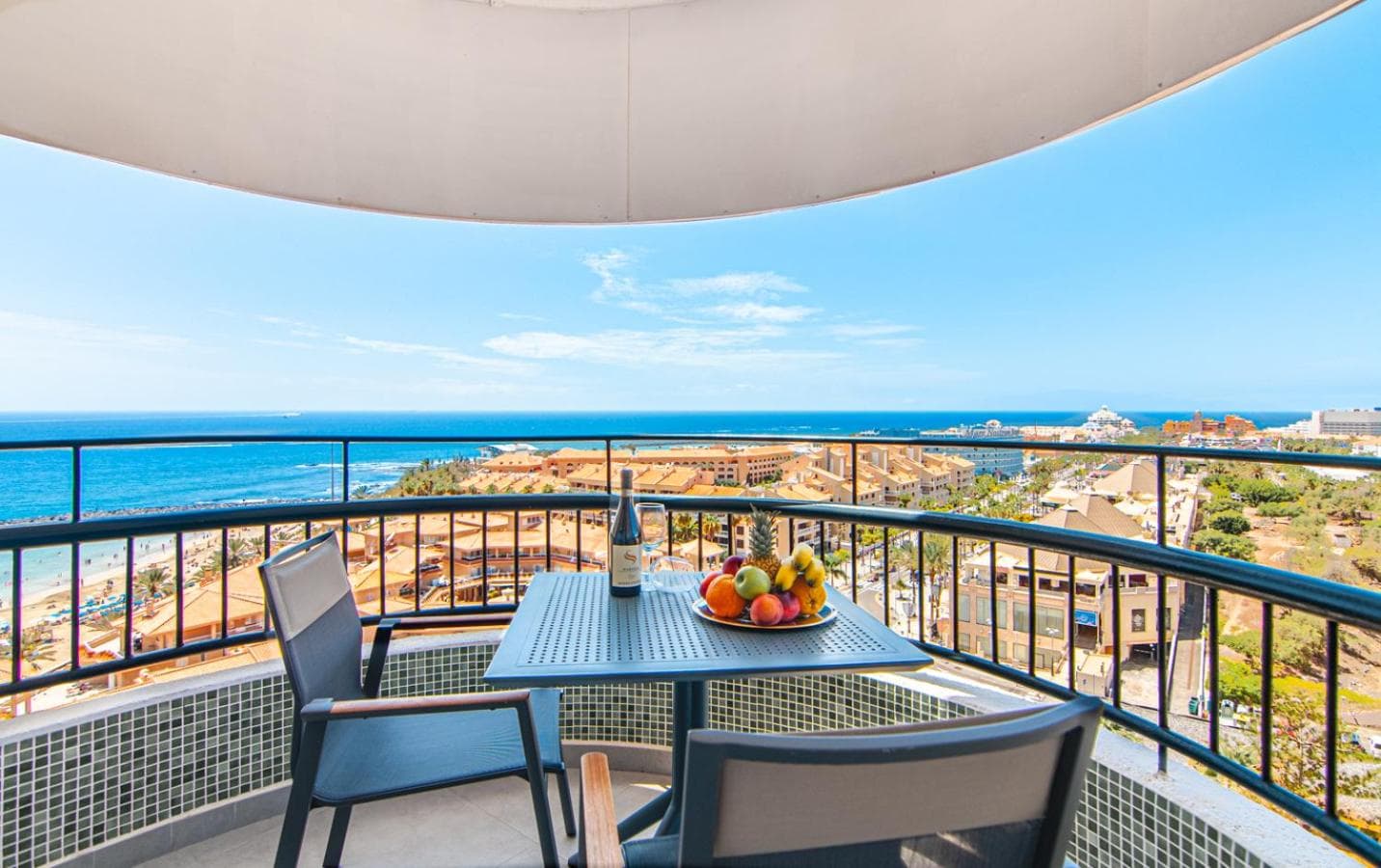Modern Ocean View Apartment PH12 — 1