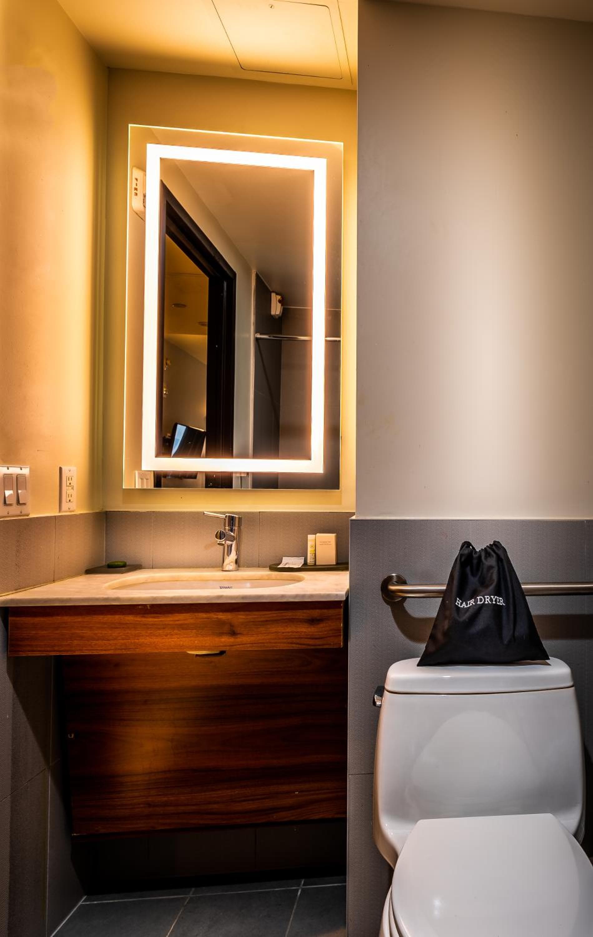 La Quinta by Wyndham Time Square South — 3