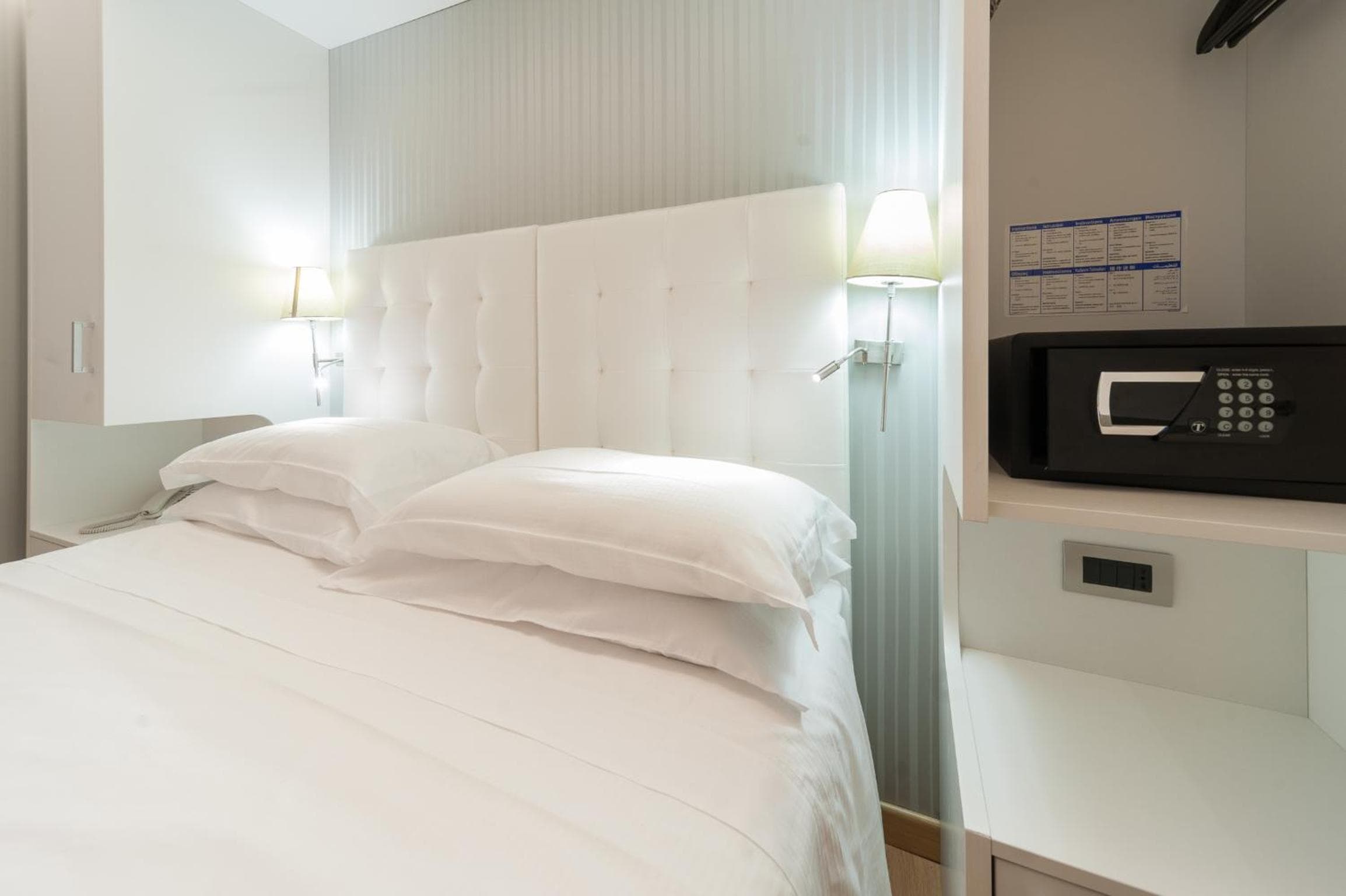 Trevi 41 Hotel — 23