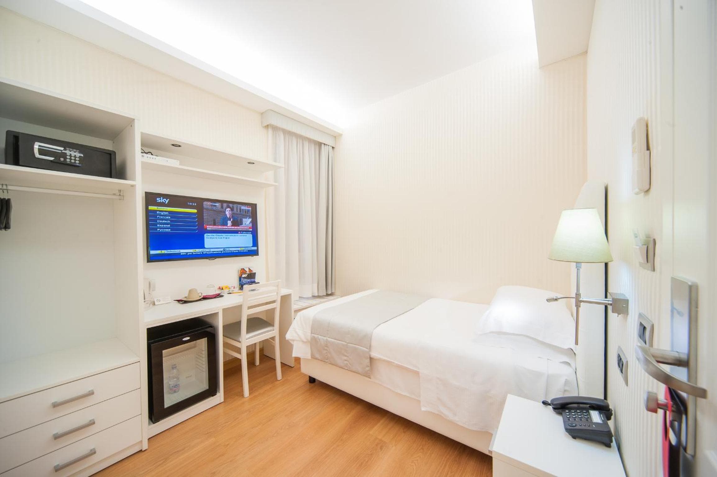 Trevi 41 Hotel — 25