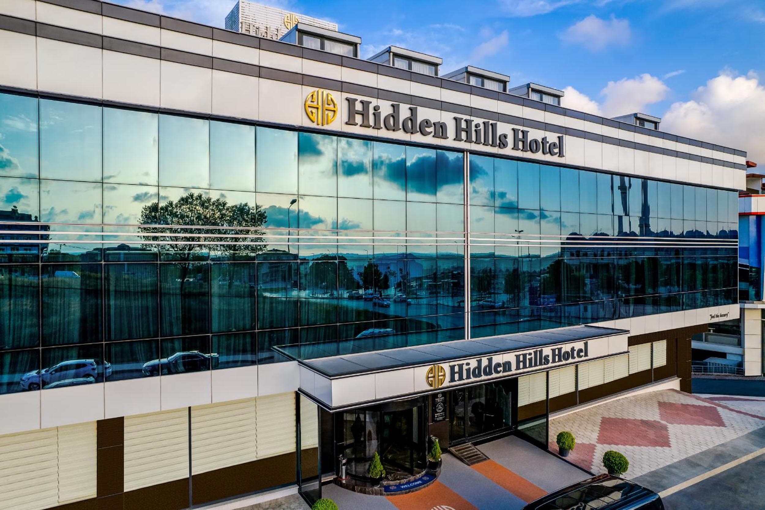 Best Western Premier Hidden Hills Hotel — 1