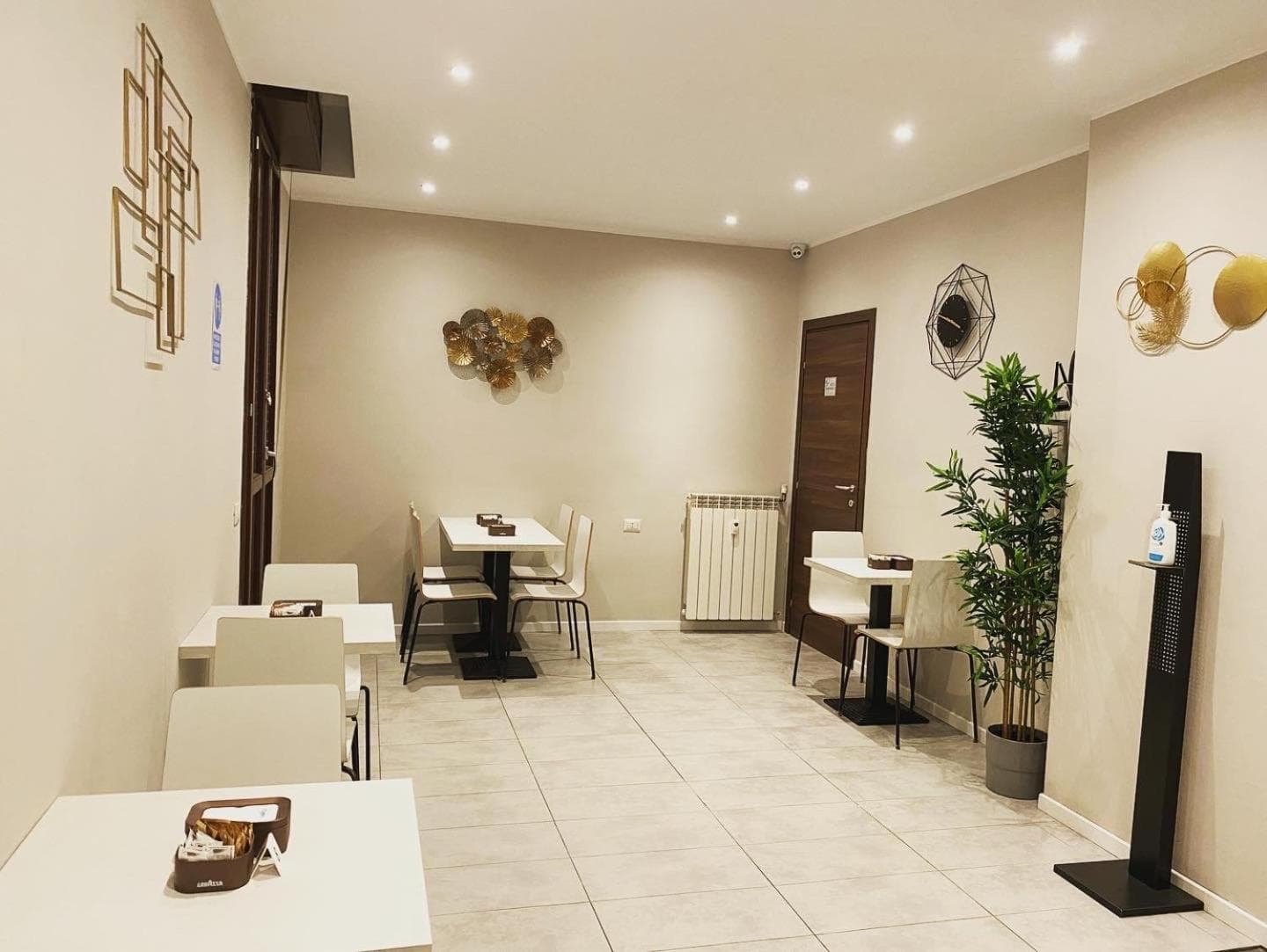 Golden Milano Hotel — 21