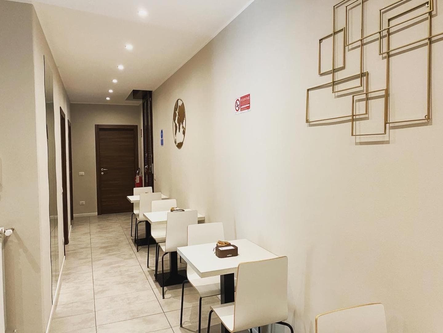 Golden Milano Hotel — 20