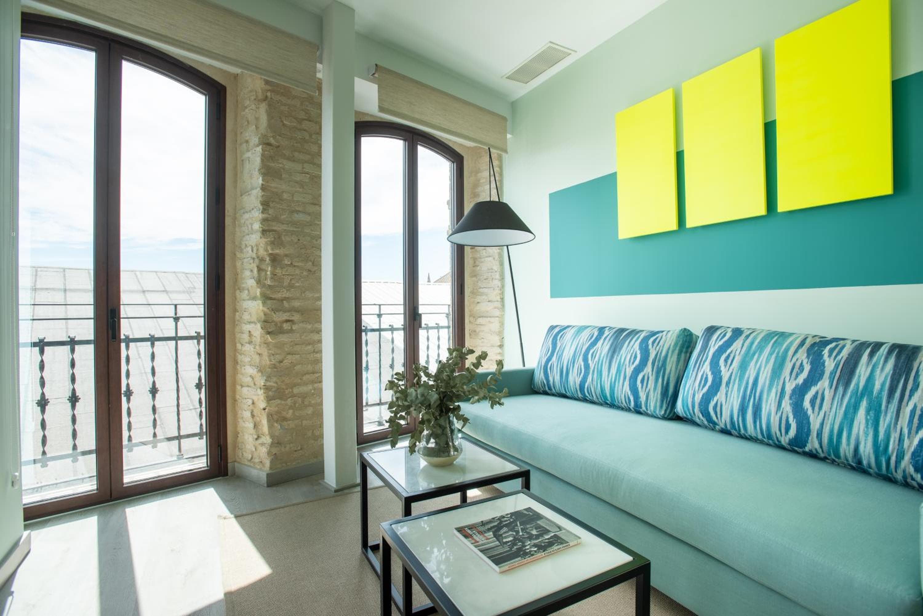 Sercotel Sevilla Guadalquivir Suites — 25