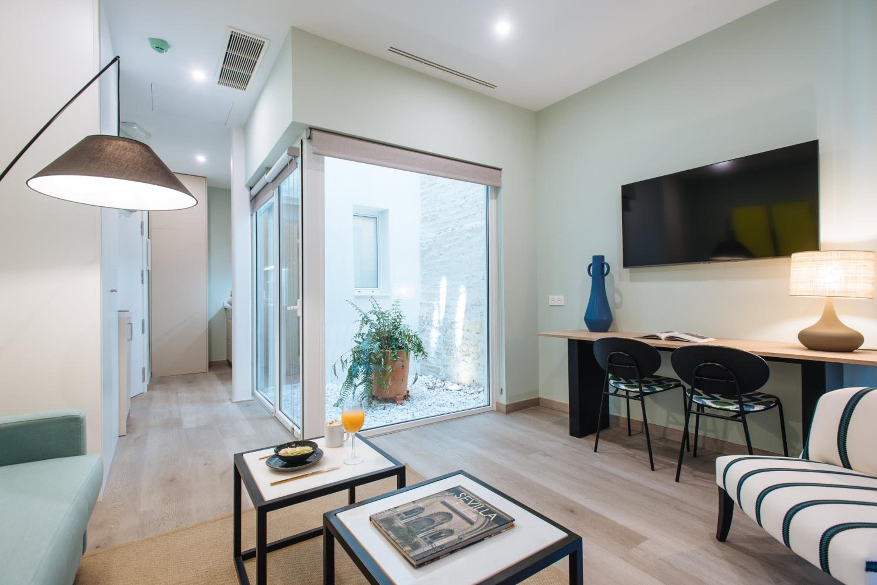 Sercotel Sevilla Guadalquivir Suites — 16