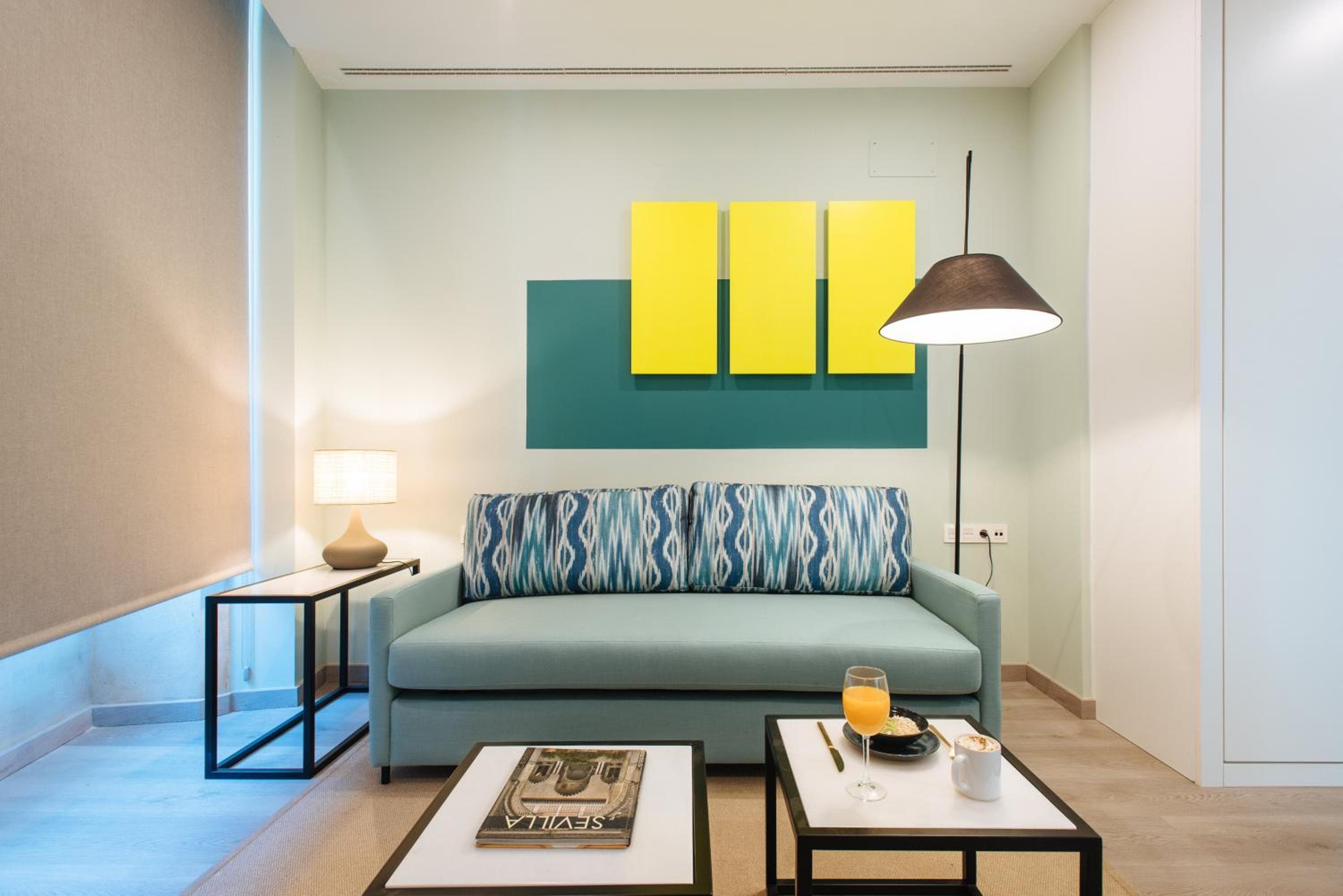 Sercotel Sevilla Guadalquivir Suites — 24