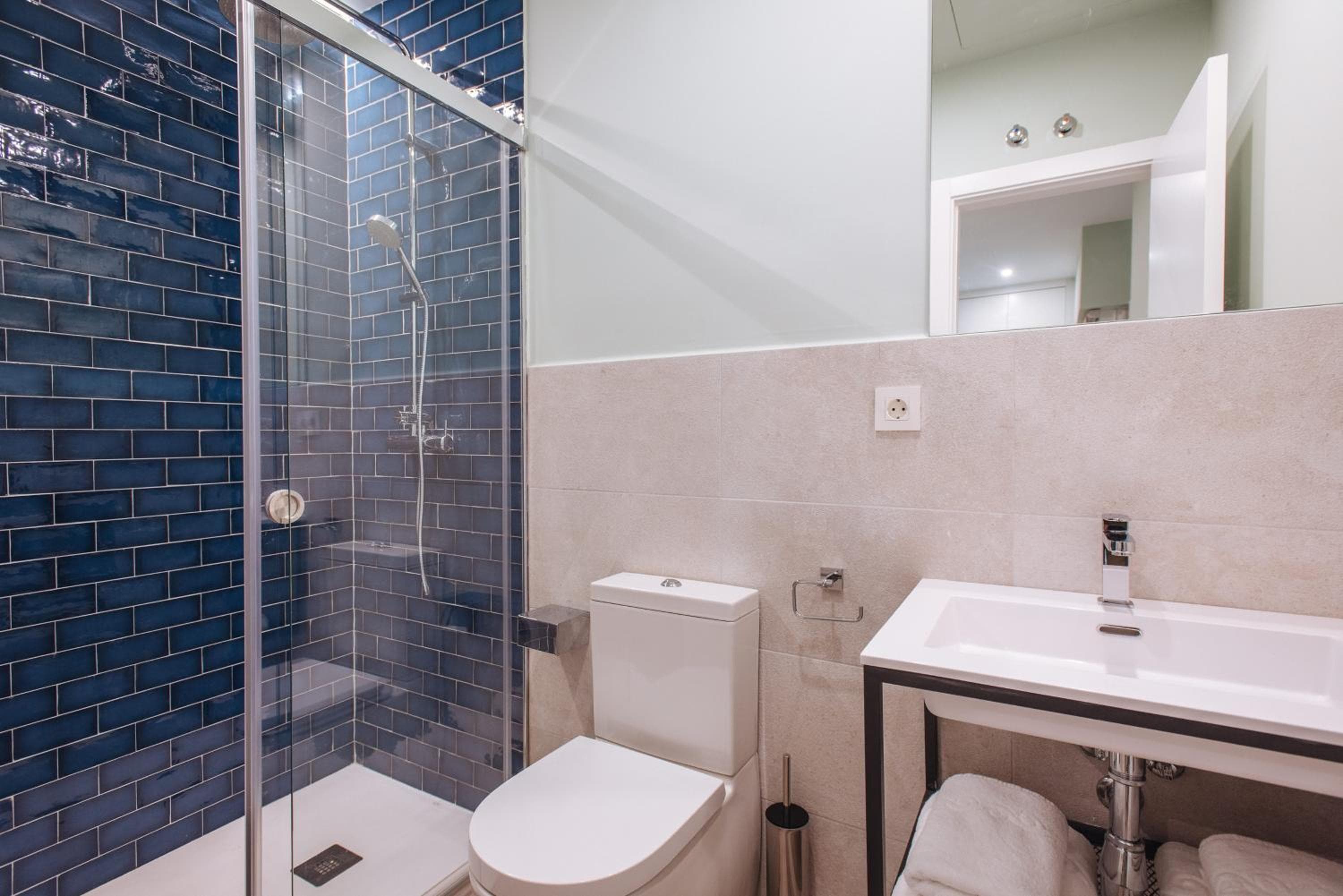Sercotel Sevilla Guadalquivir Suites — 5