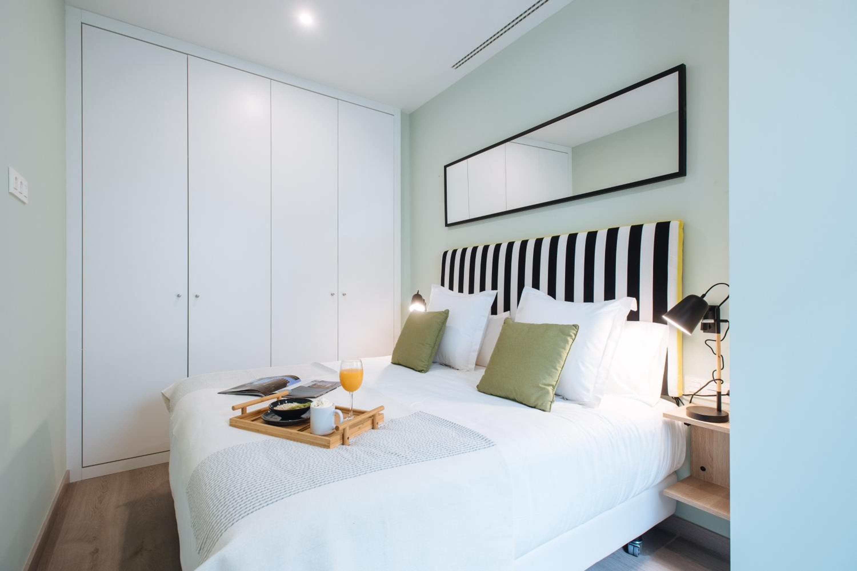 Sercotel Sevilla Guadalquivir Suites — 2