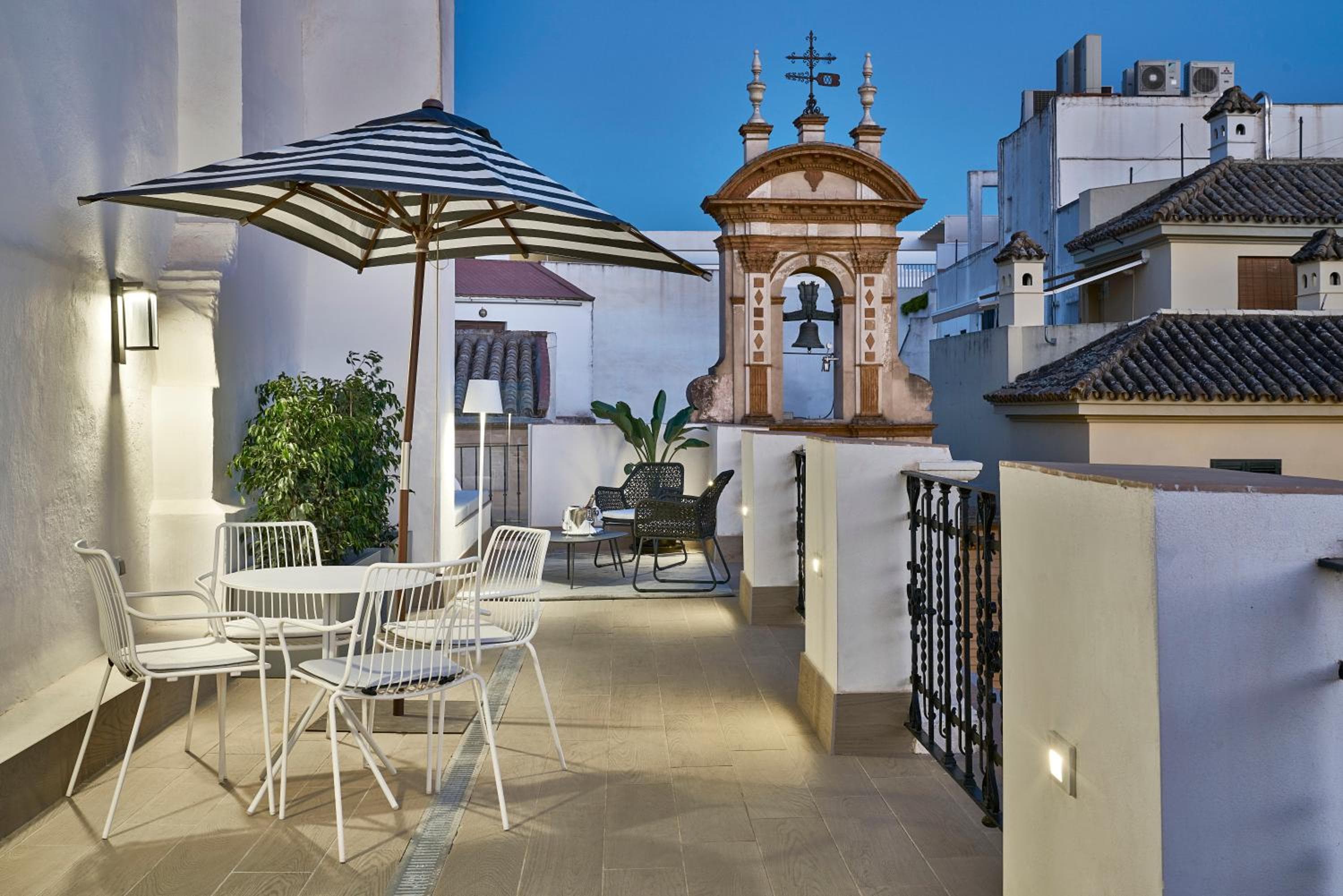 Vincci Molviedro Suites Apartments — 7