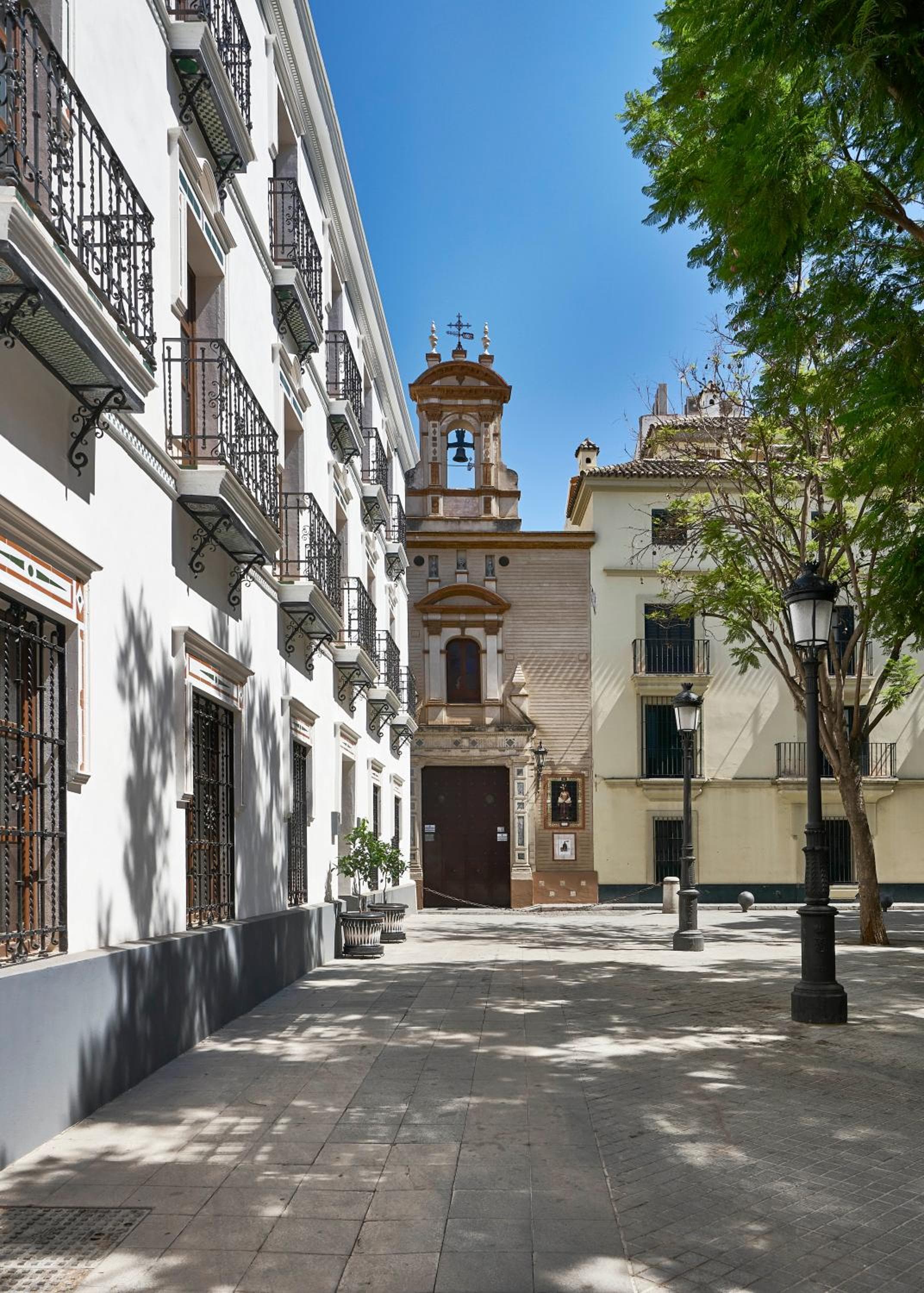 Vincci Molviedro Suites Apartments — 9