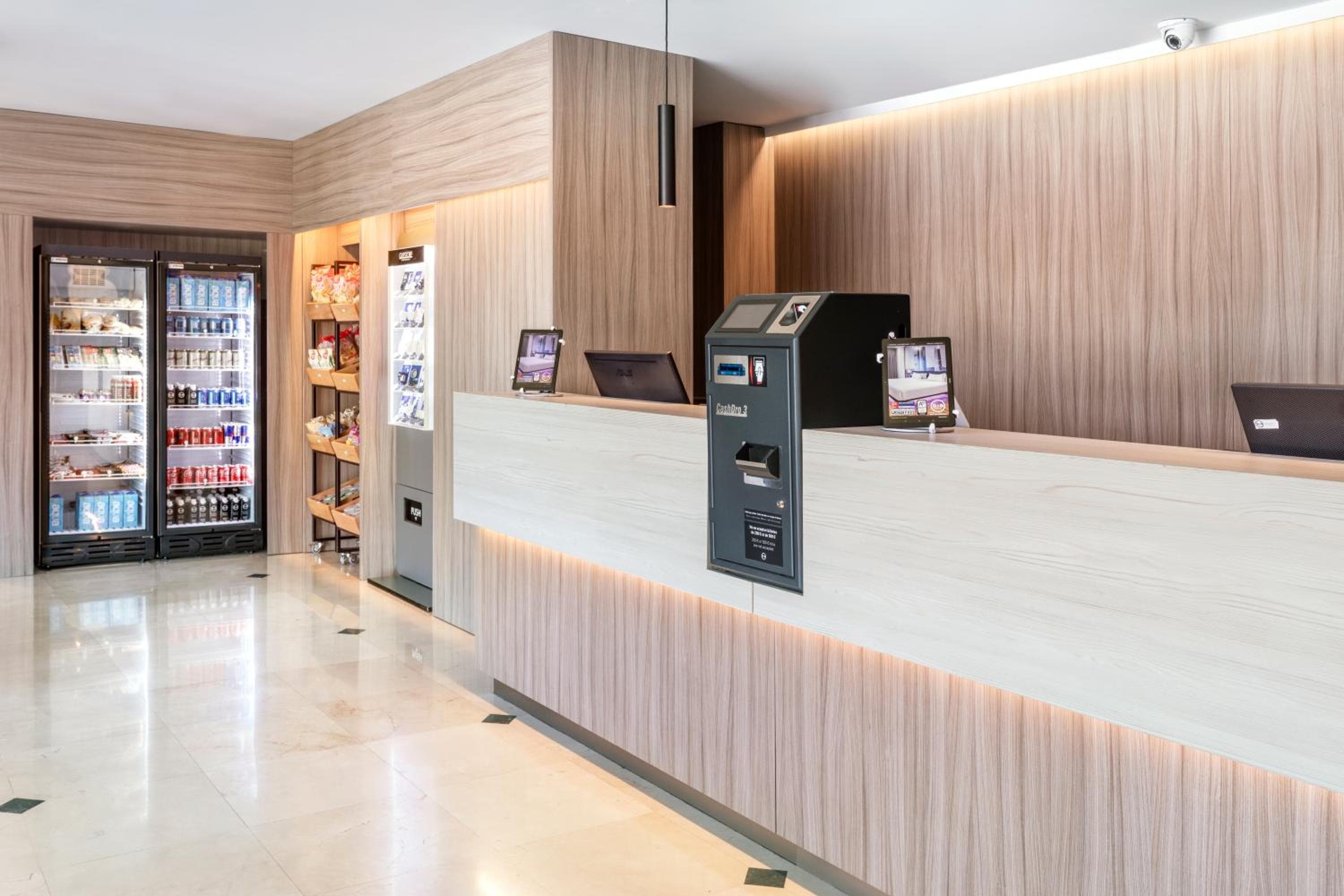 B&B HOTEL Madrid Aeropuerto T4 — 5