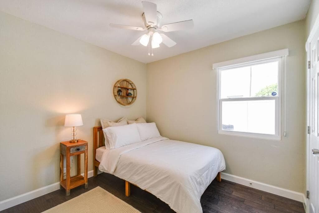 ¡Casa de lujo en el corazón del sur de Tampa y PISCINA! — 7