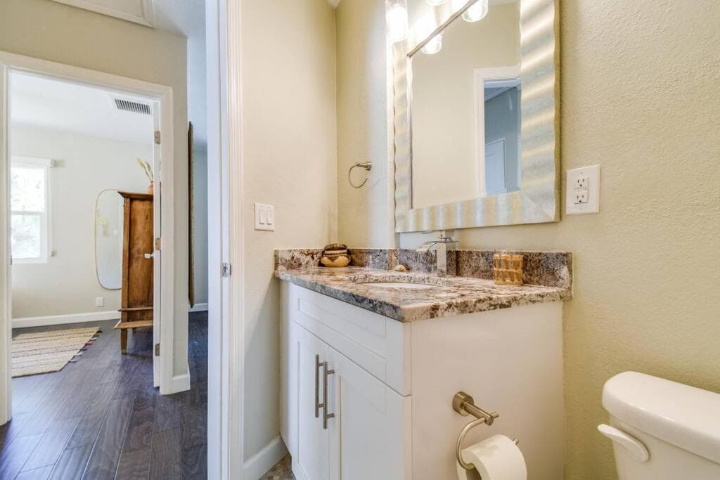 ¡Casa de lujo en el corazón del sur de Tampa y PISCINA! — 23