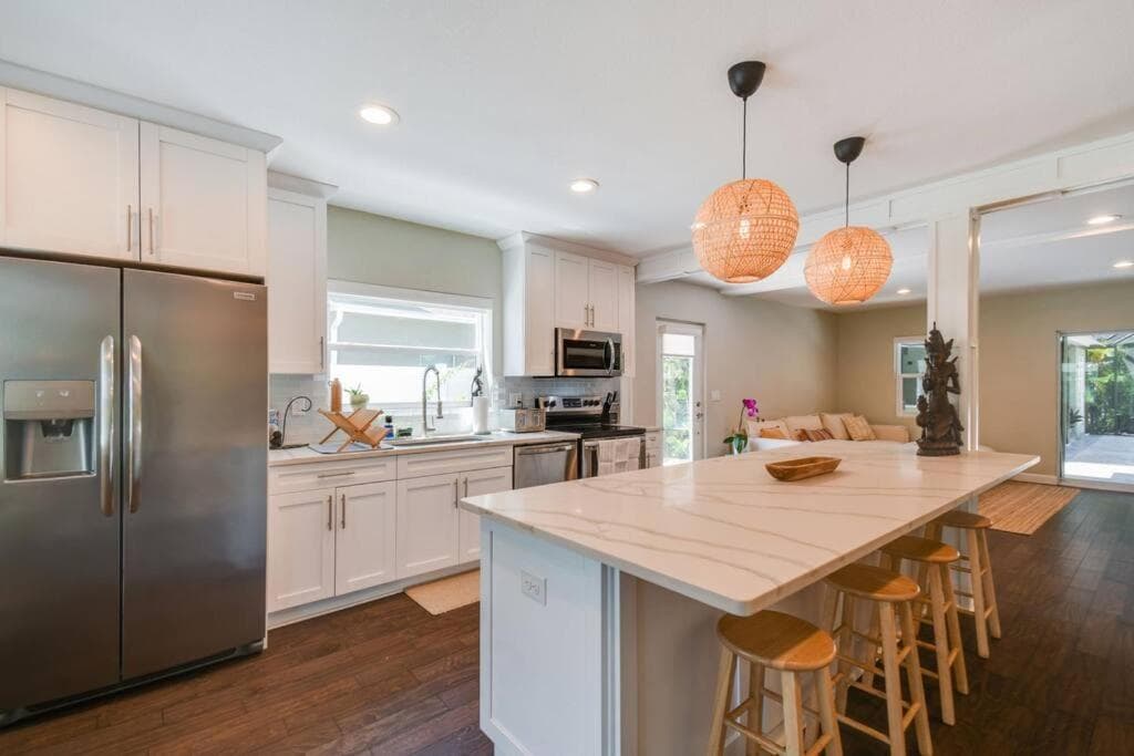 ¡Casa de lujo en el corazón del sur de Tampa y PISCINA! — 3