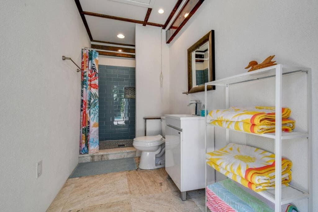 ¡Casa de lujo en el corazón del sur de Tampa y PISCINA! — 20