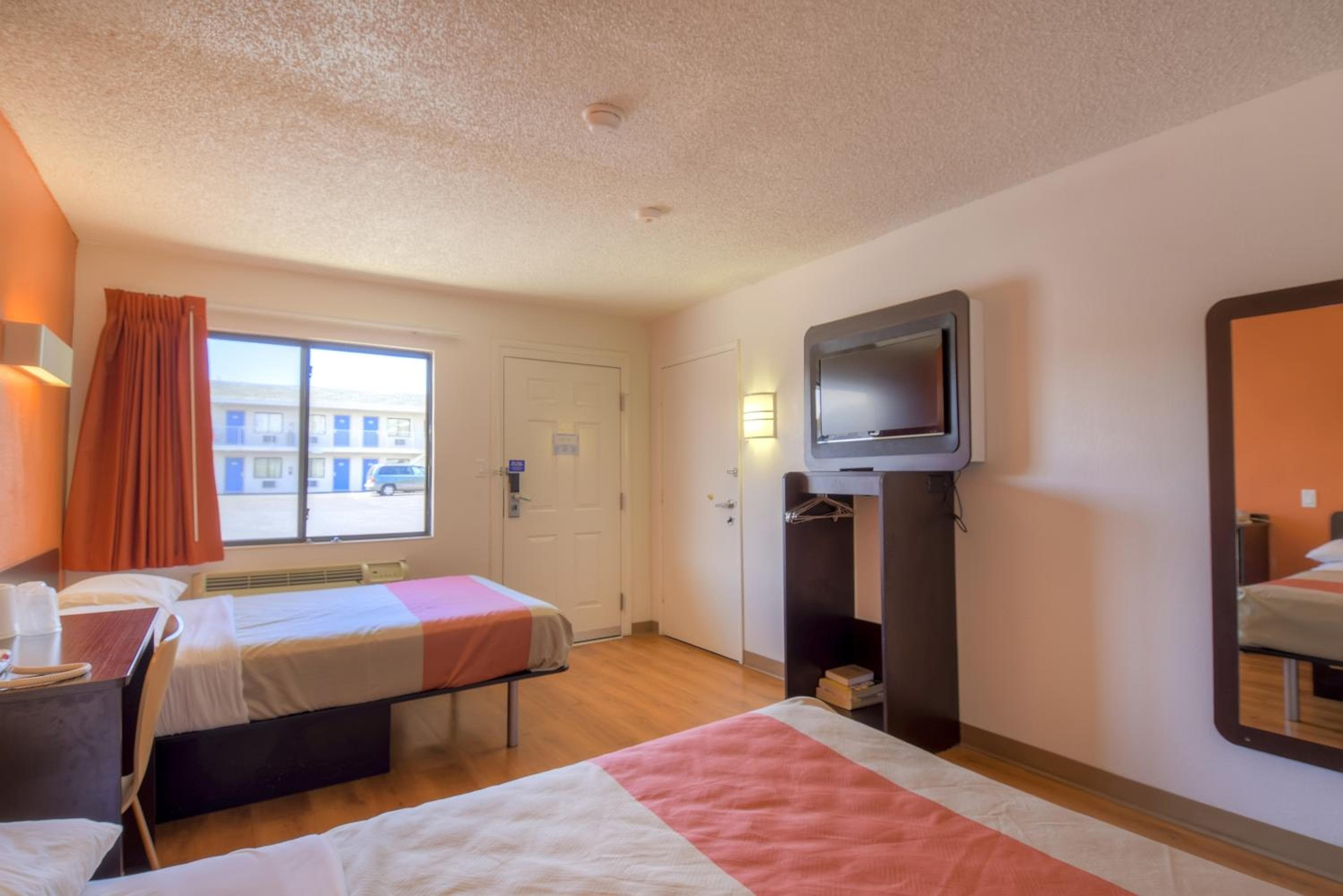 Park Inn by Radisson, Las Vegas I-15 — 11