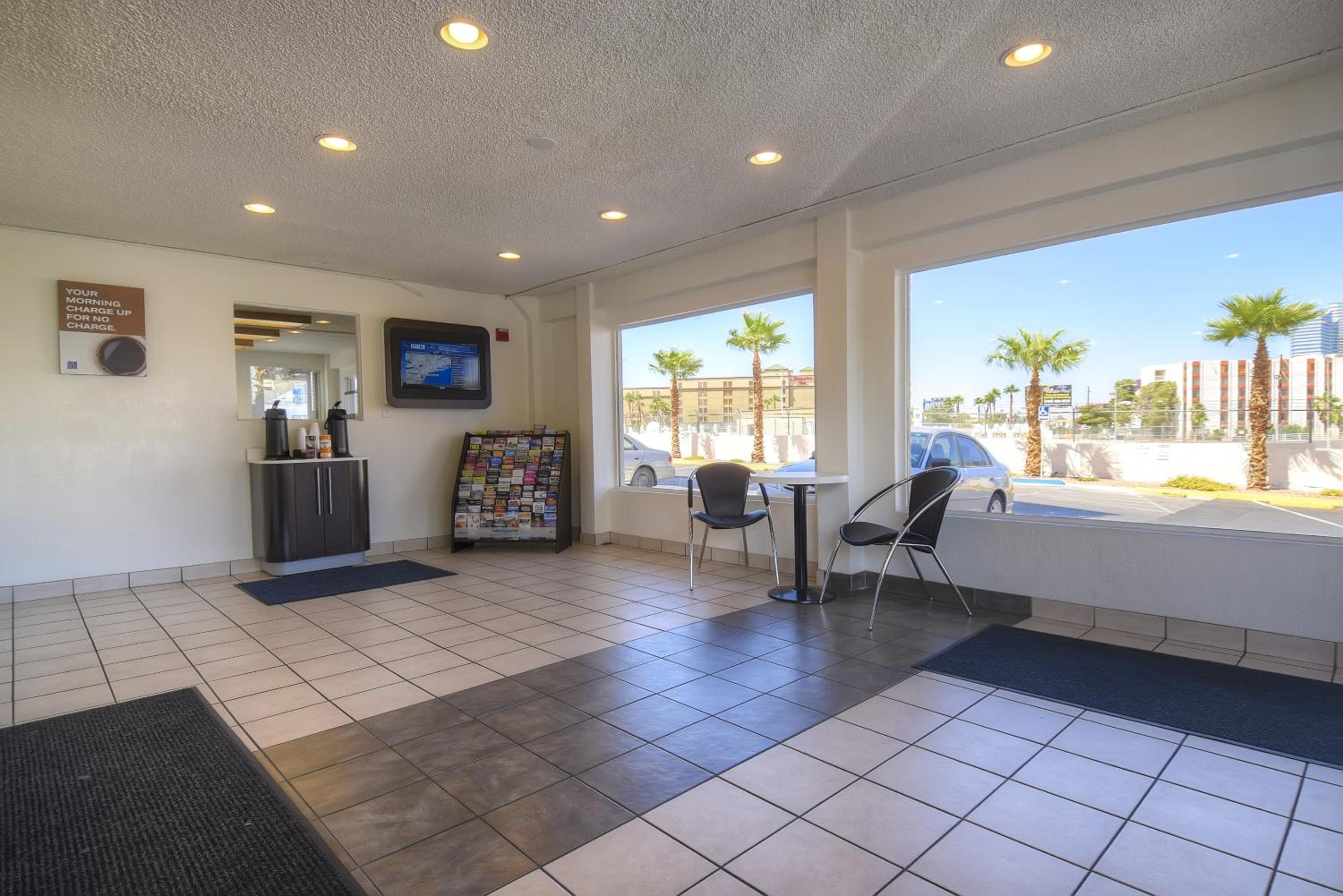 Park Inn by Radisson, Las Vegas I-15 — 4