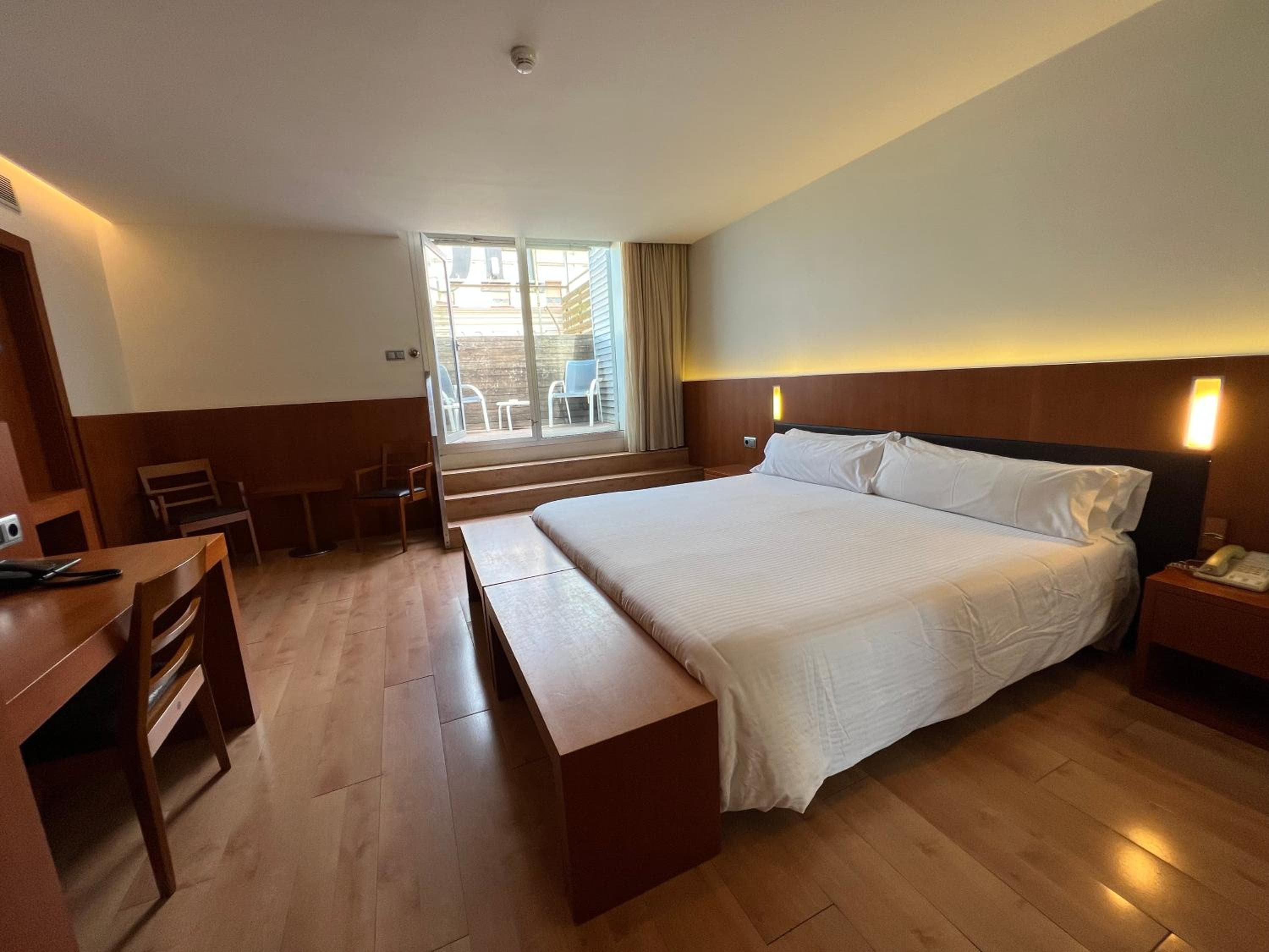 Hotel Lleó — 2