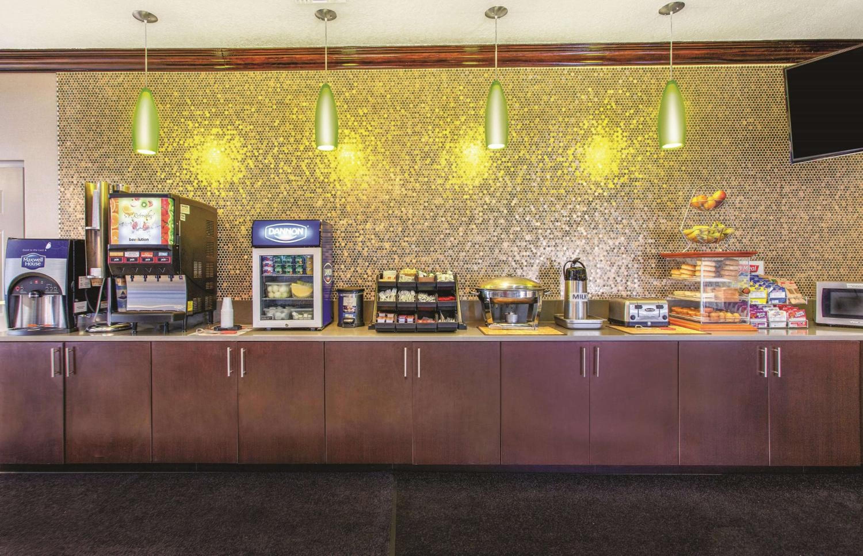 La Quinta by Wyndham Tampa Bay Area-Tampa South — 27