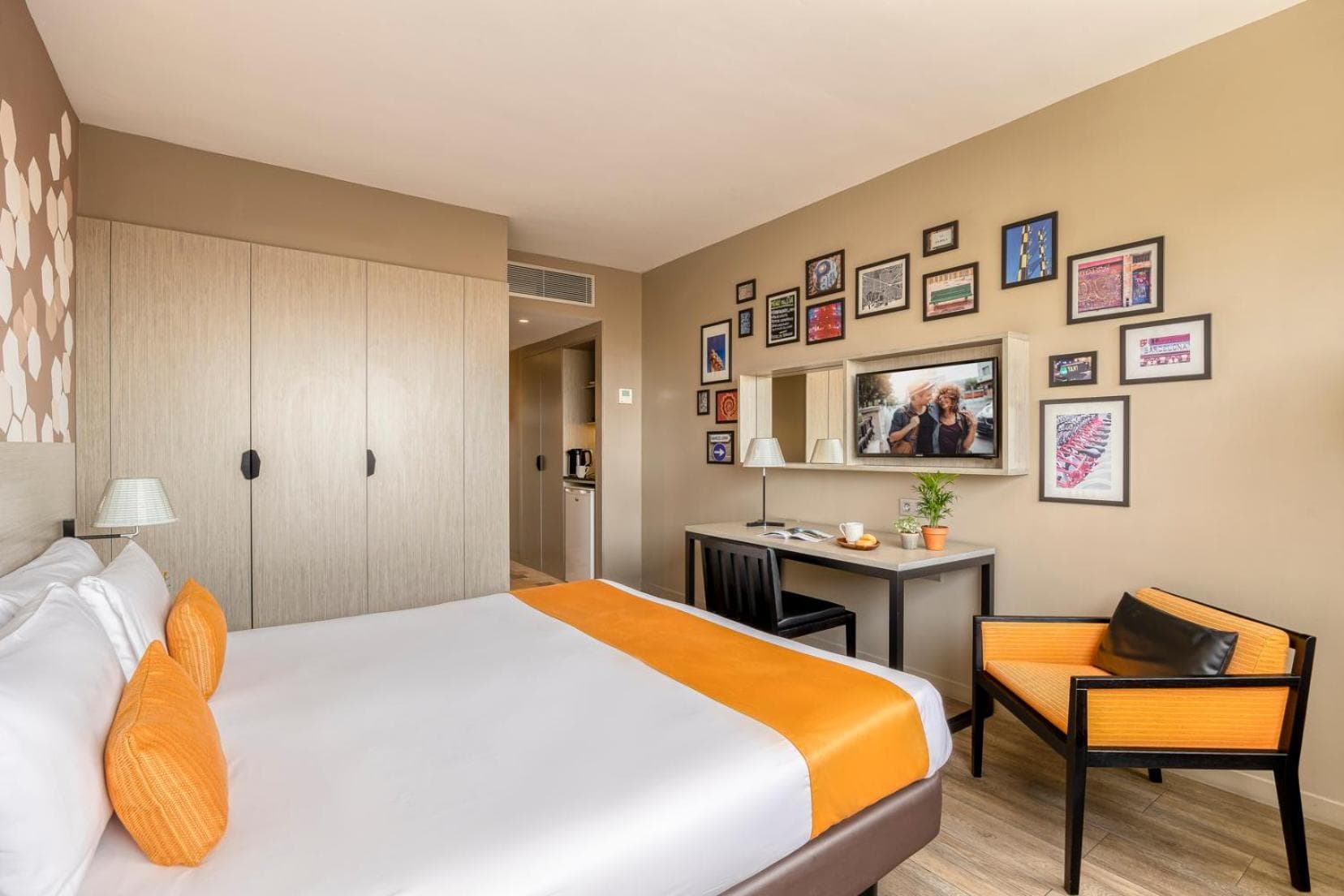 Citadines Ramblas Barcelona — 21