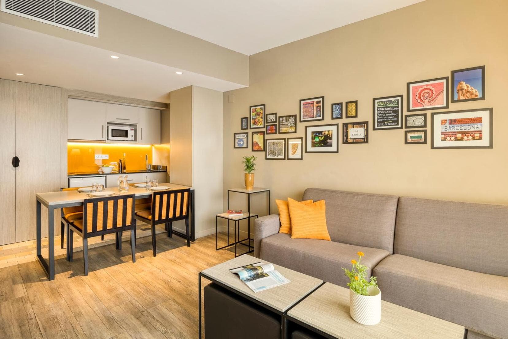 Citadines Ramblas Barcelona — 20