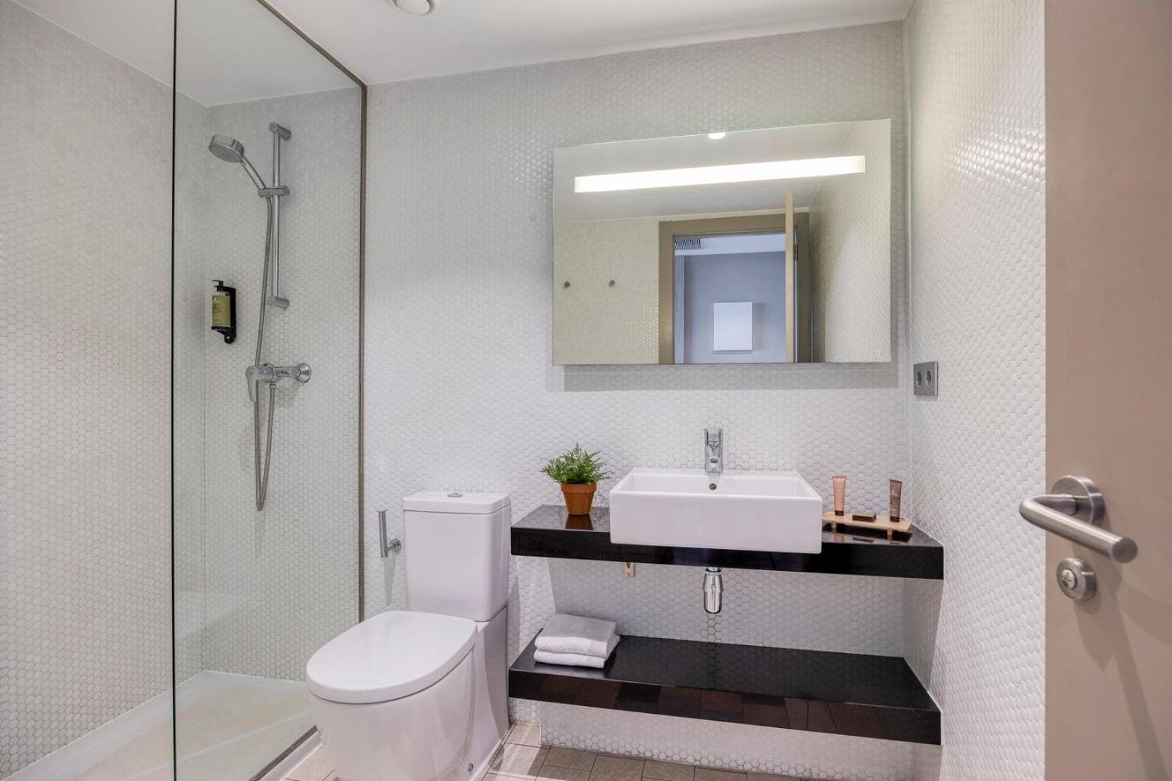 Citadines Ramblas Barcelona — 13