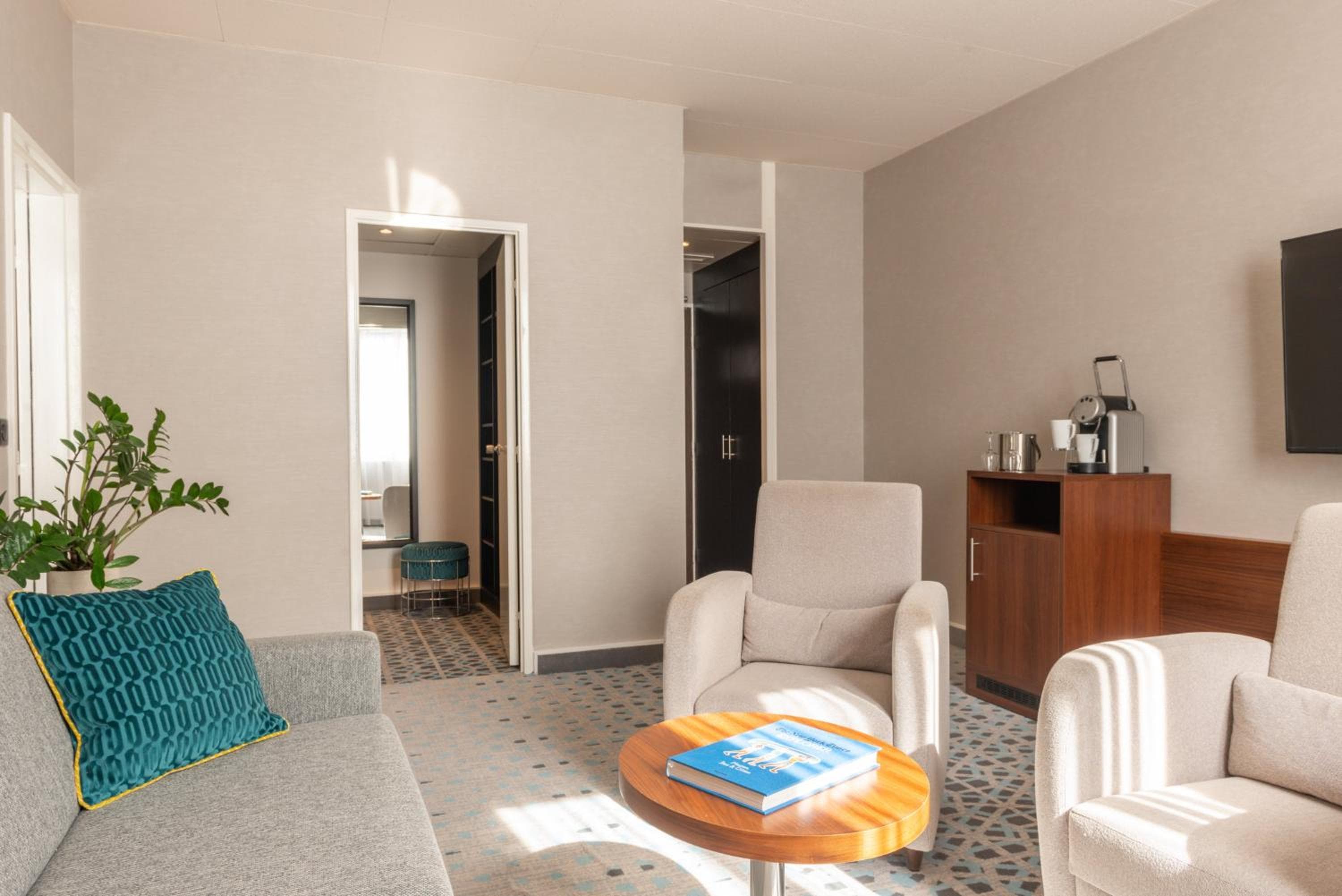 Crowne Plaza Paris République, un hotel IHG — 17