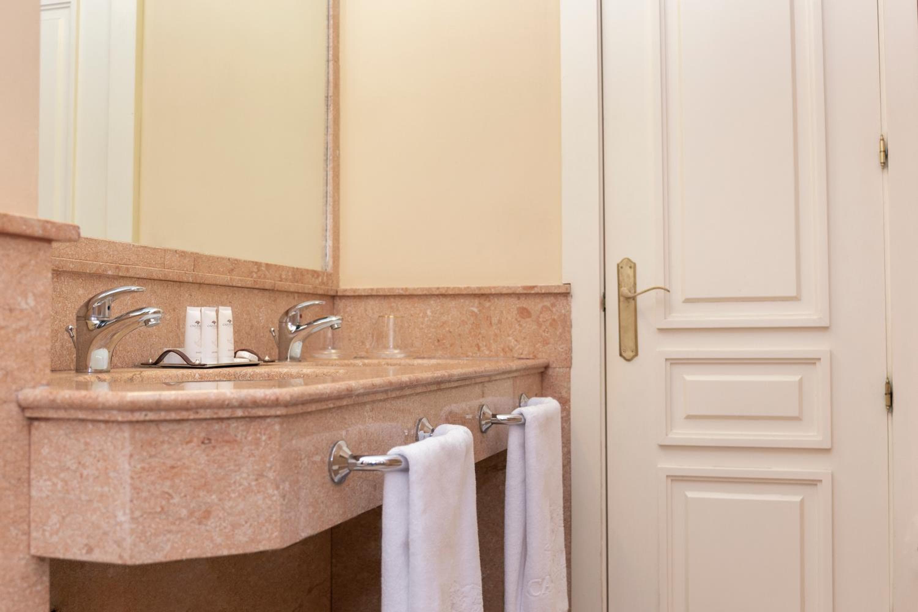 Casa Romana Hotel Boutique — 10