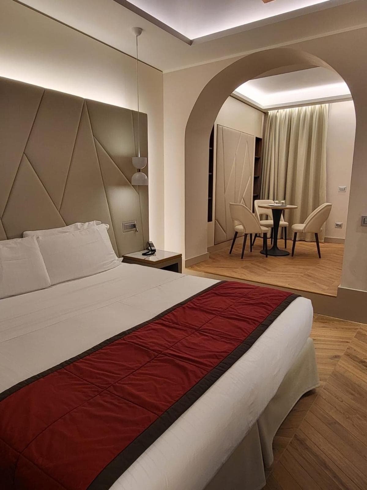 Harry's Bar Trevi Hotel & Restaurant — 3
