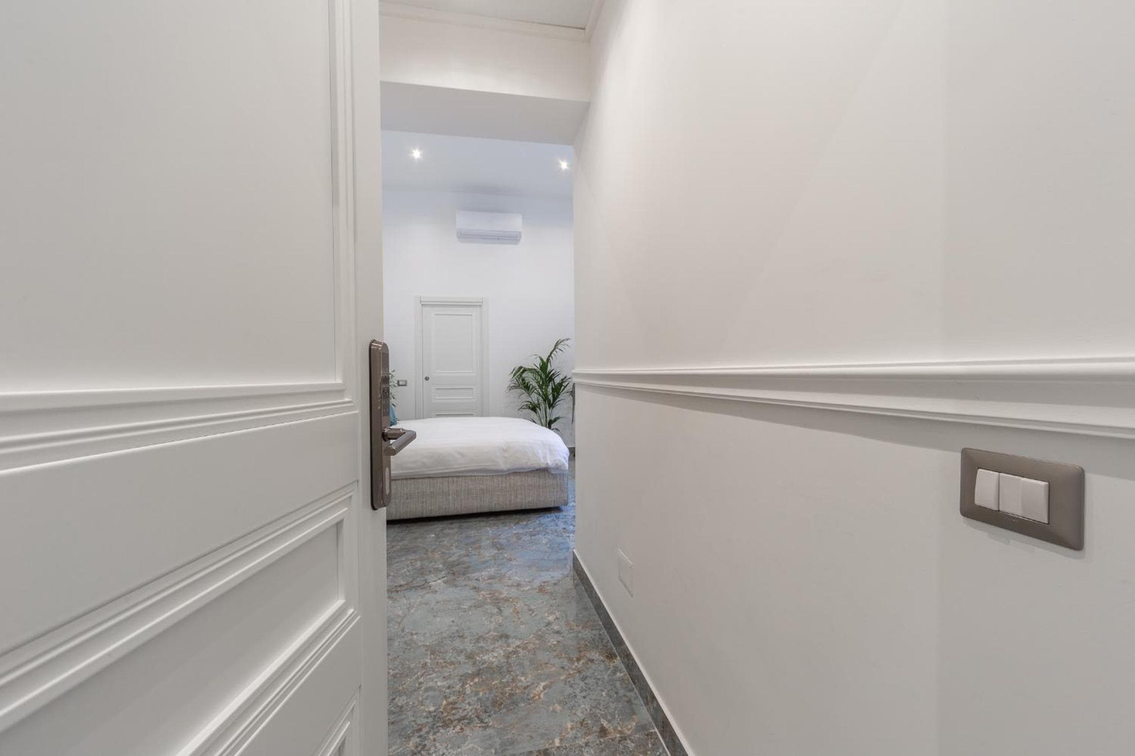 Duomo Smart Suites — 7
