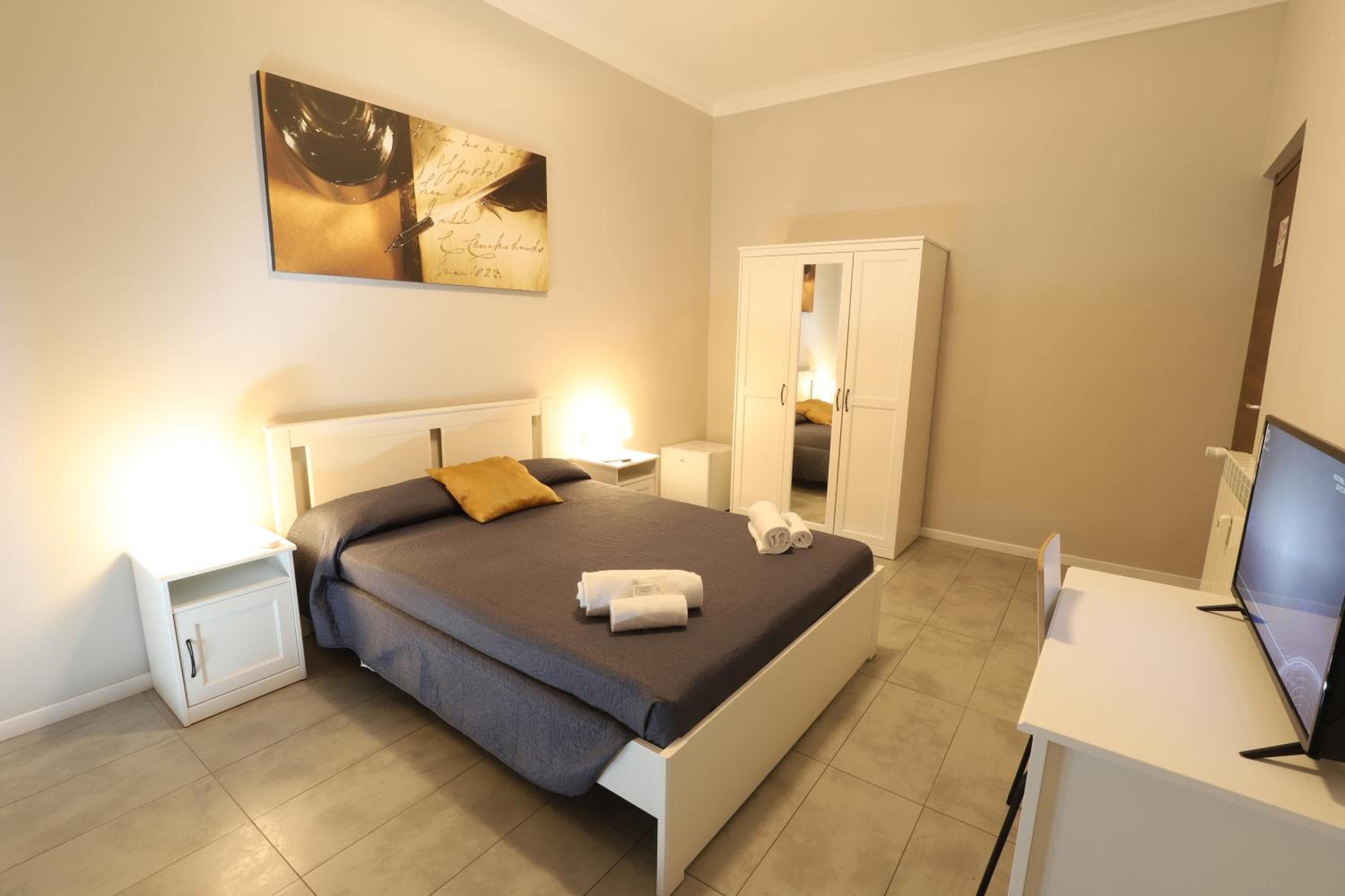 Golden Milano Hotel — 14