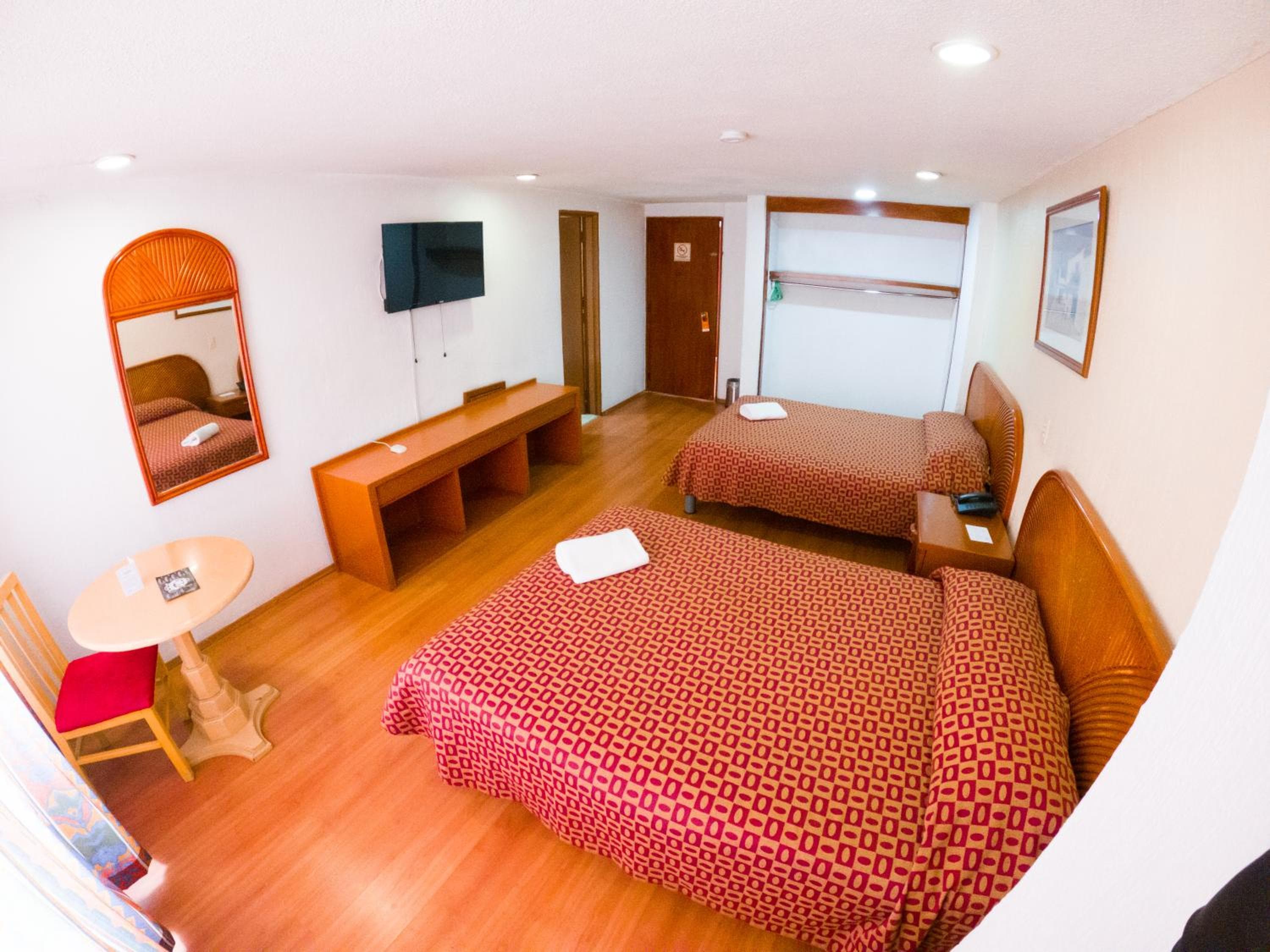 Hotel San Francisco Centro Histórico — 2