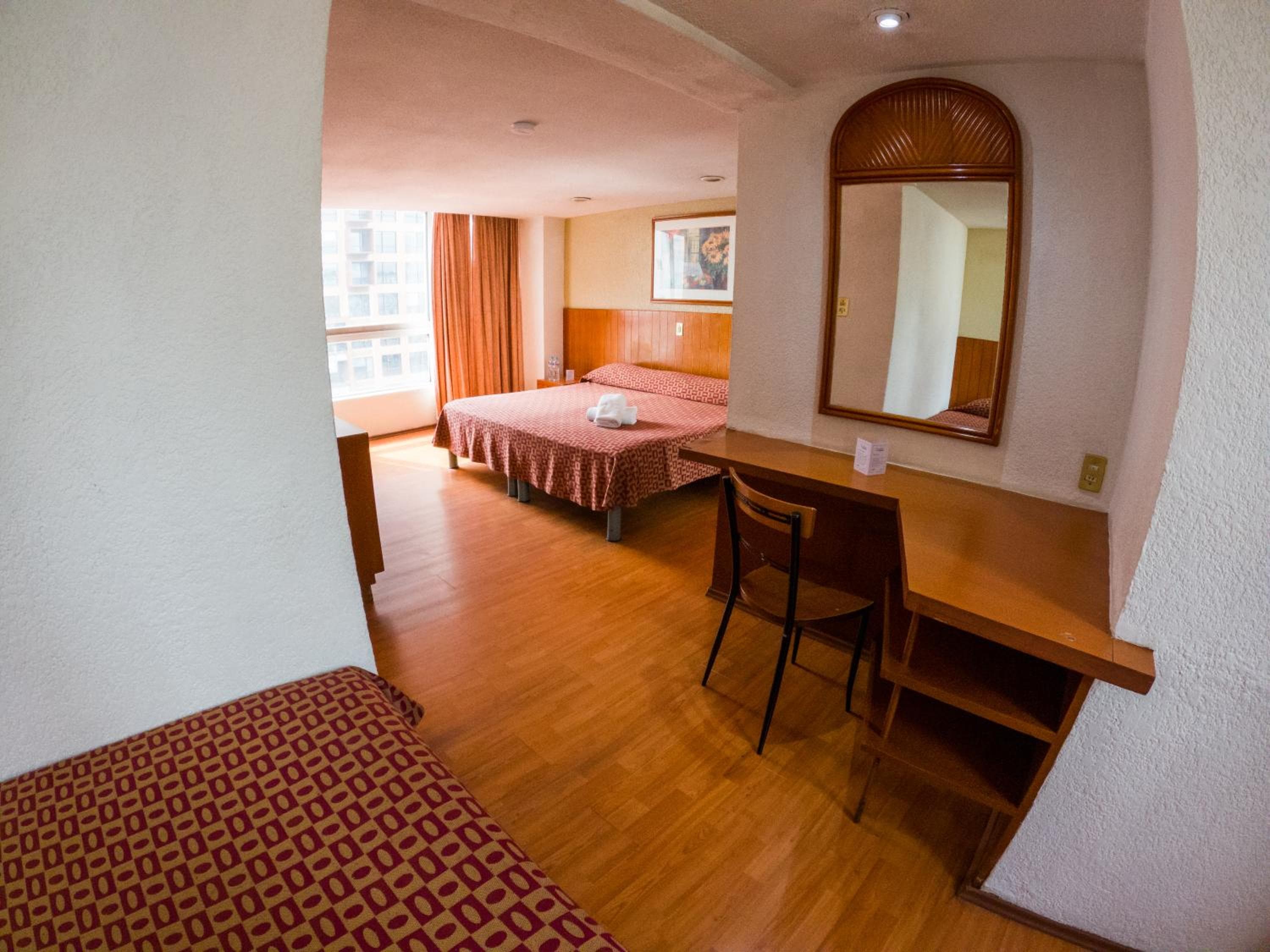 Hotel San Francisco Centro Histórico — 5