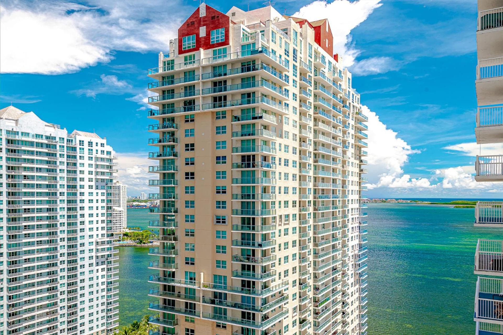 Miami Condo mit Stadtblick und Meerblick! Schlafmöglichkeiten für bis zu 6 Personen! — 1