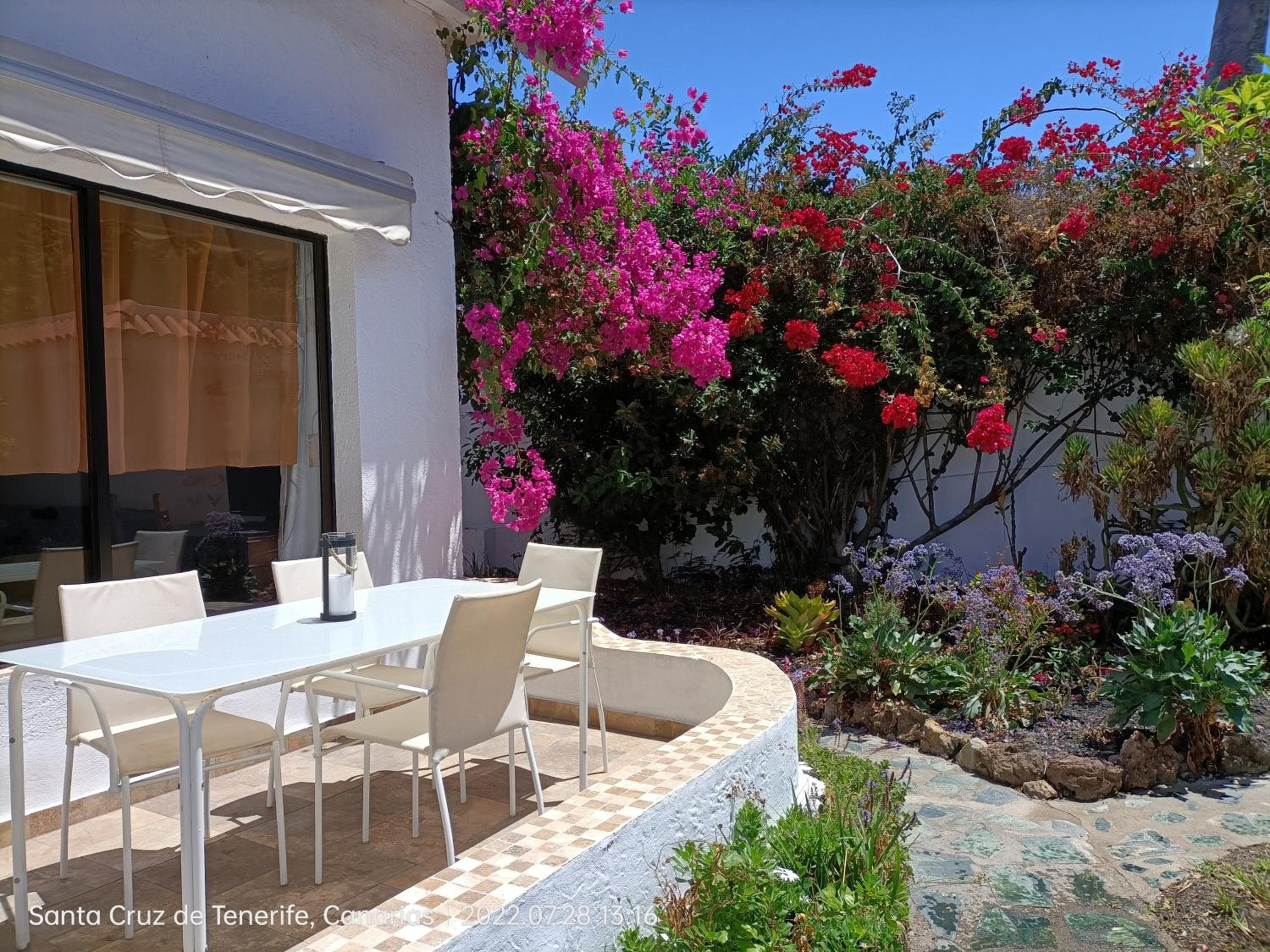 Schöne Wohnung in Puerto de la Cruz mit Garten. — 2