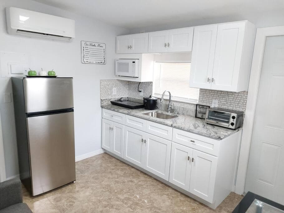 Das Torres' Loft West Tampa MidTown Raymond James Stadium — 18