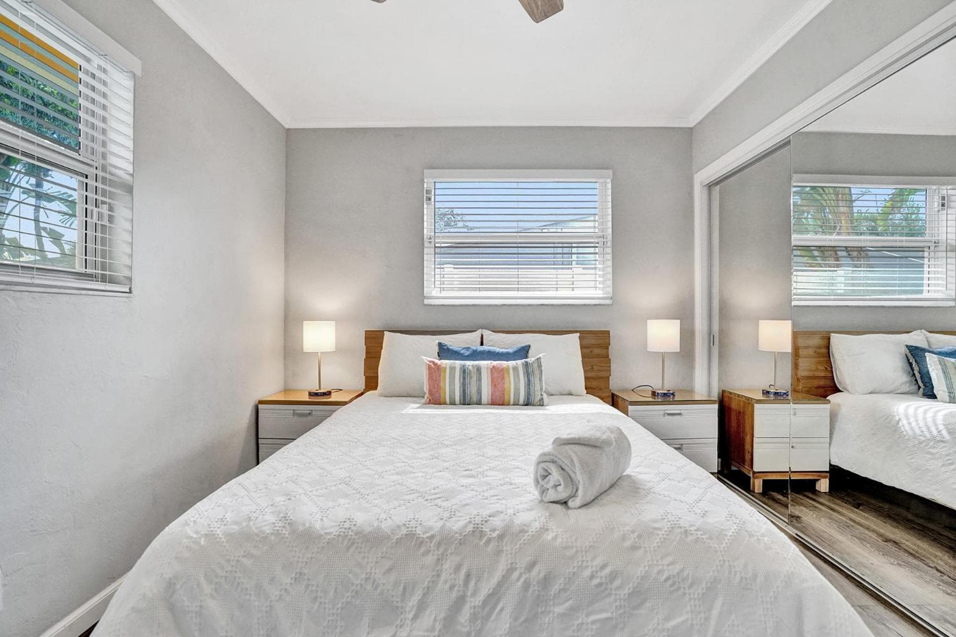 Waterfront Heated Pool(Complimentary), Jacuzzi, Pier, 2mi to Beach — 13