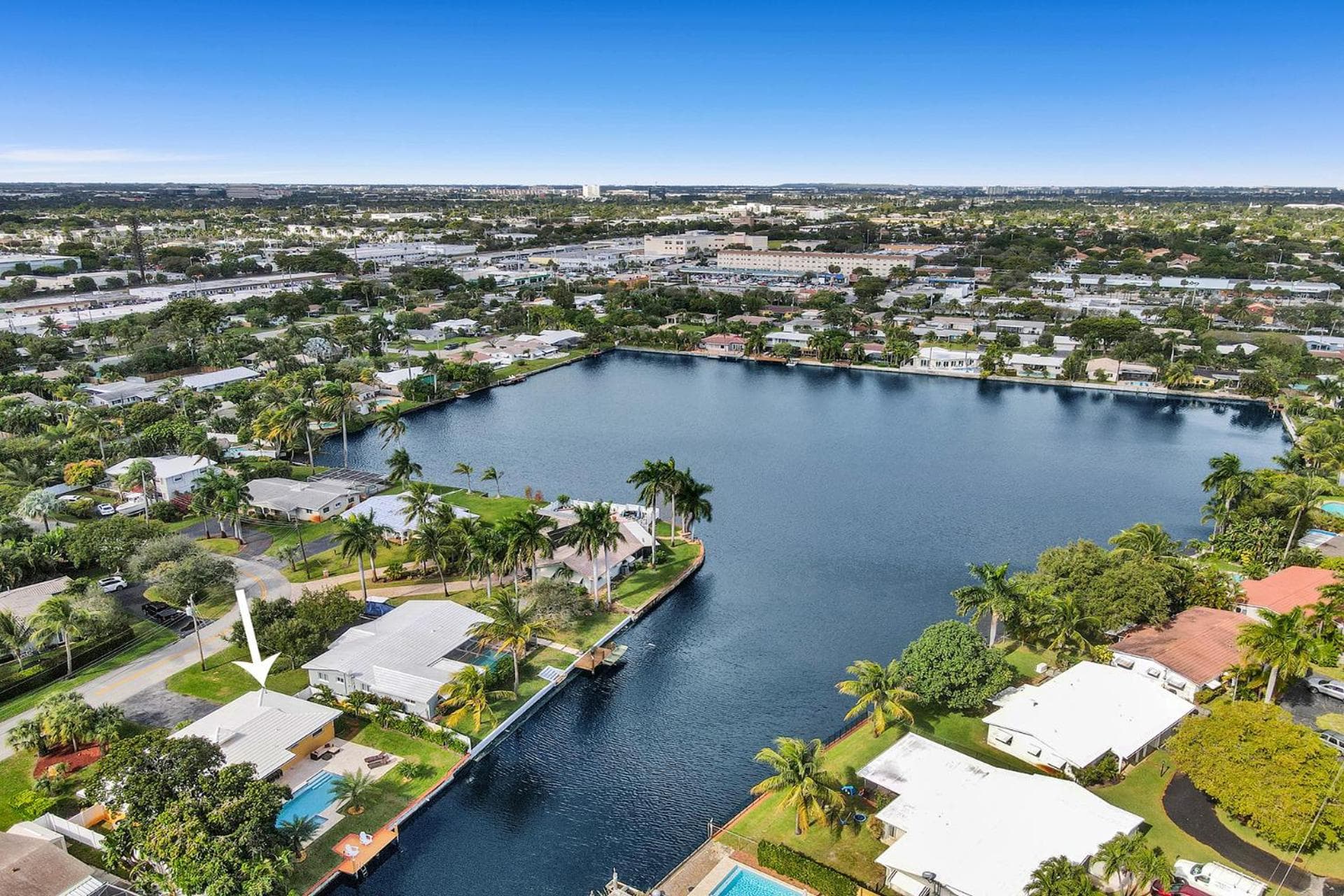 Waterfront Heated Pool(Complimentary), Jacuzzi, Pier, 2mi to Beach — 14