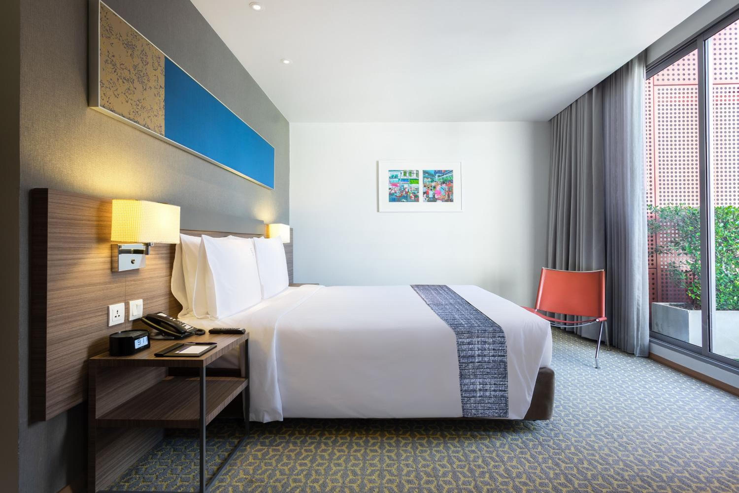 Holiday Inn Express Bangkok Sathorn by IHG — 3