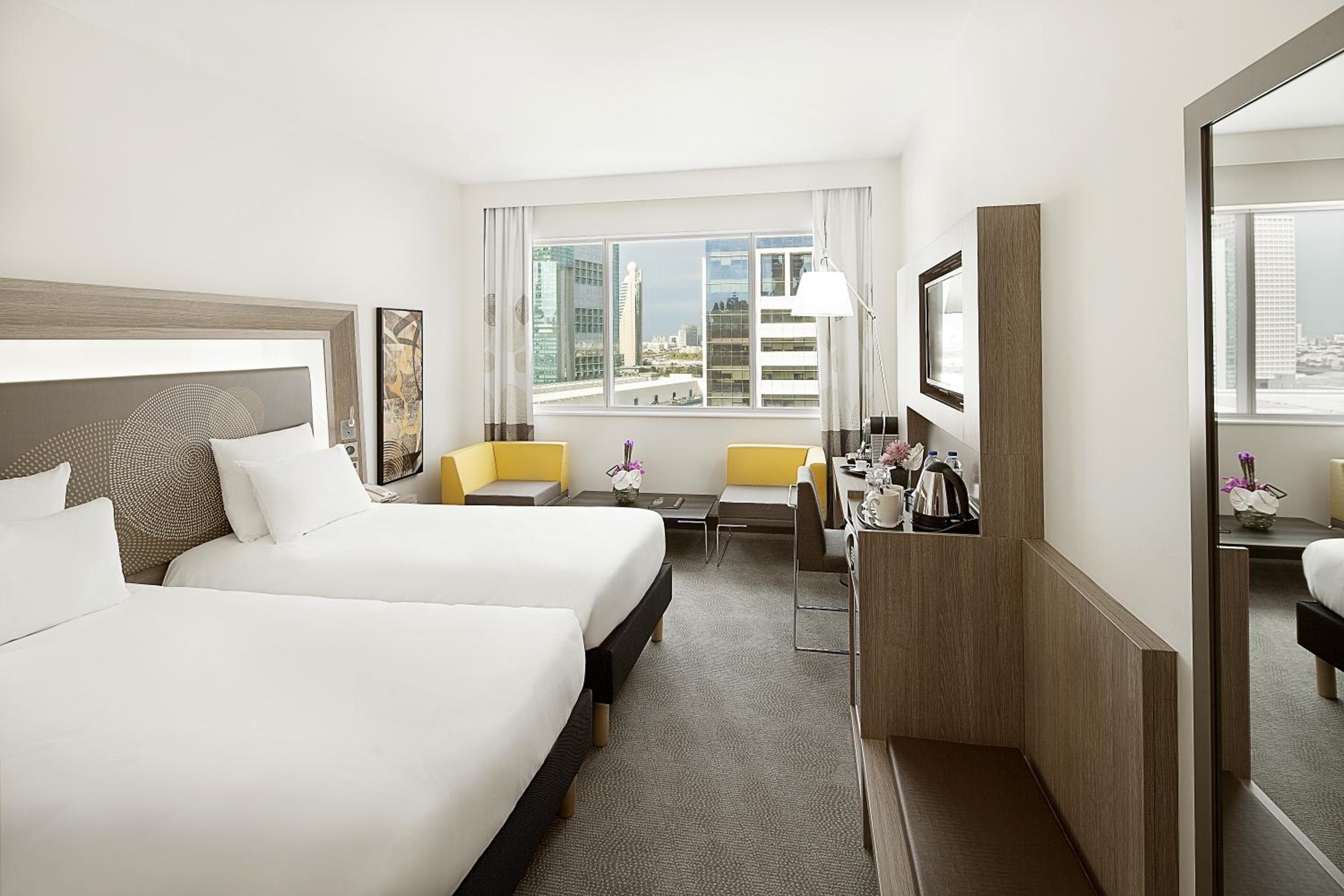 Novotel Dubai World Trade Centre — 5